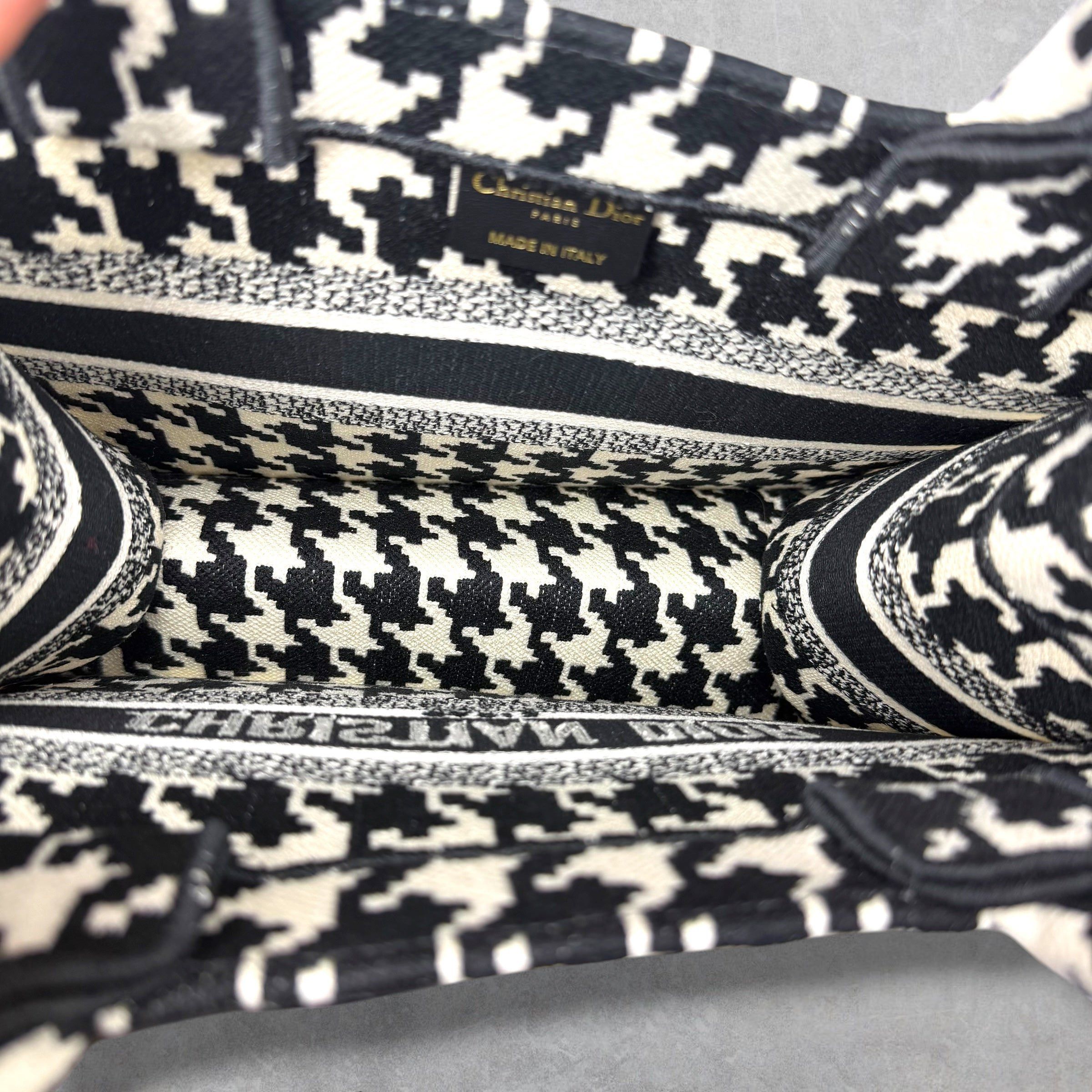 Dior Dior Canvas Houndstooth Book Tote Small Black/White Size ONE SIZE - 7 Thumbnail