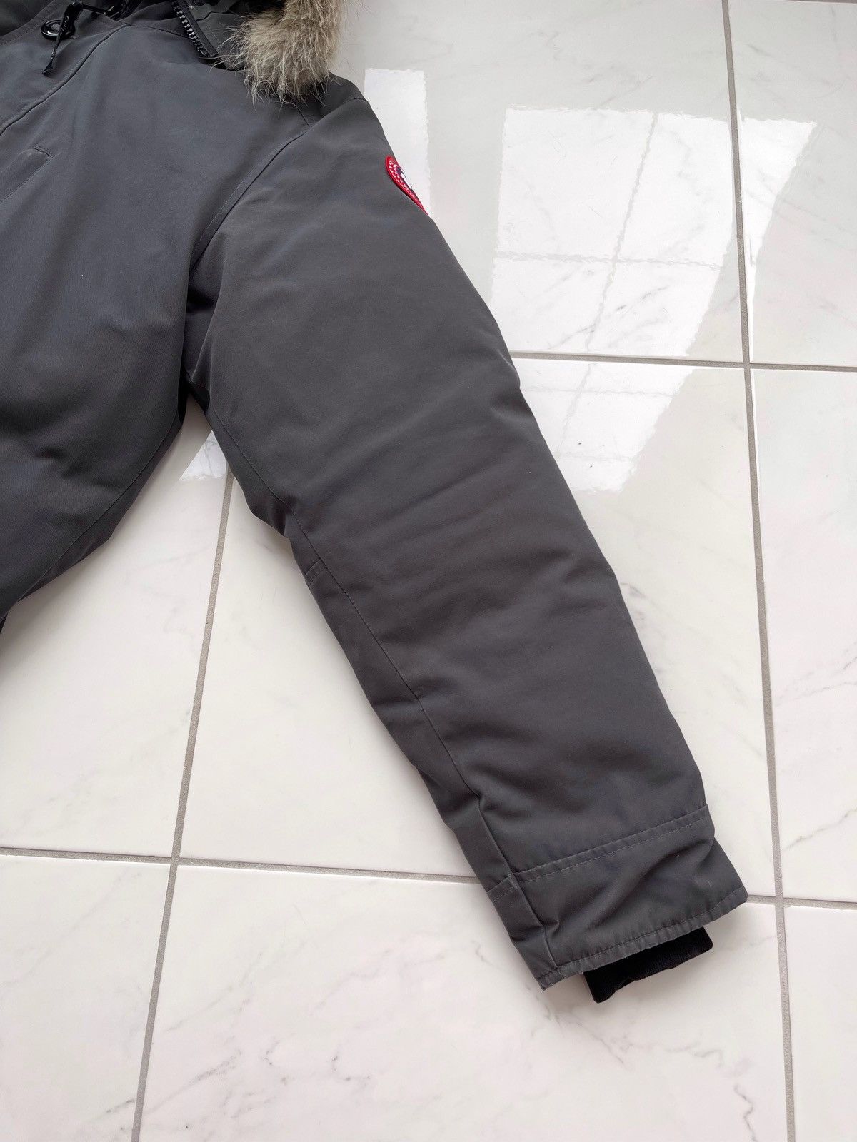 Canada Goose Canada Goose Chateau Parka Size US XL / EU 56 / 4 - 19 Thumbnail