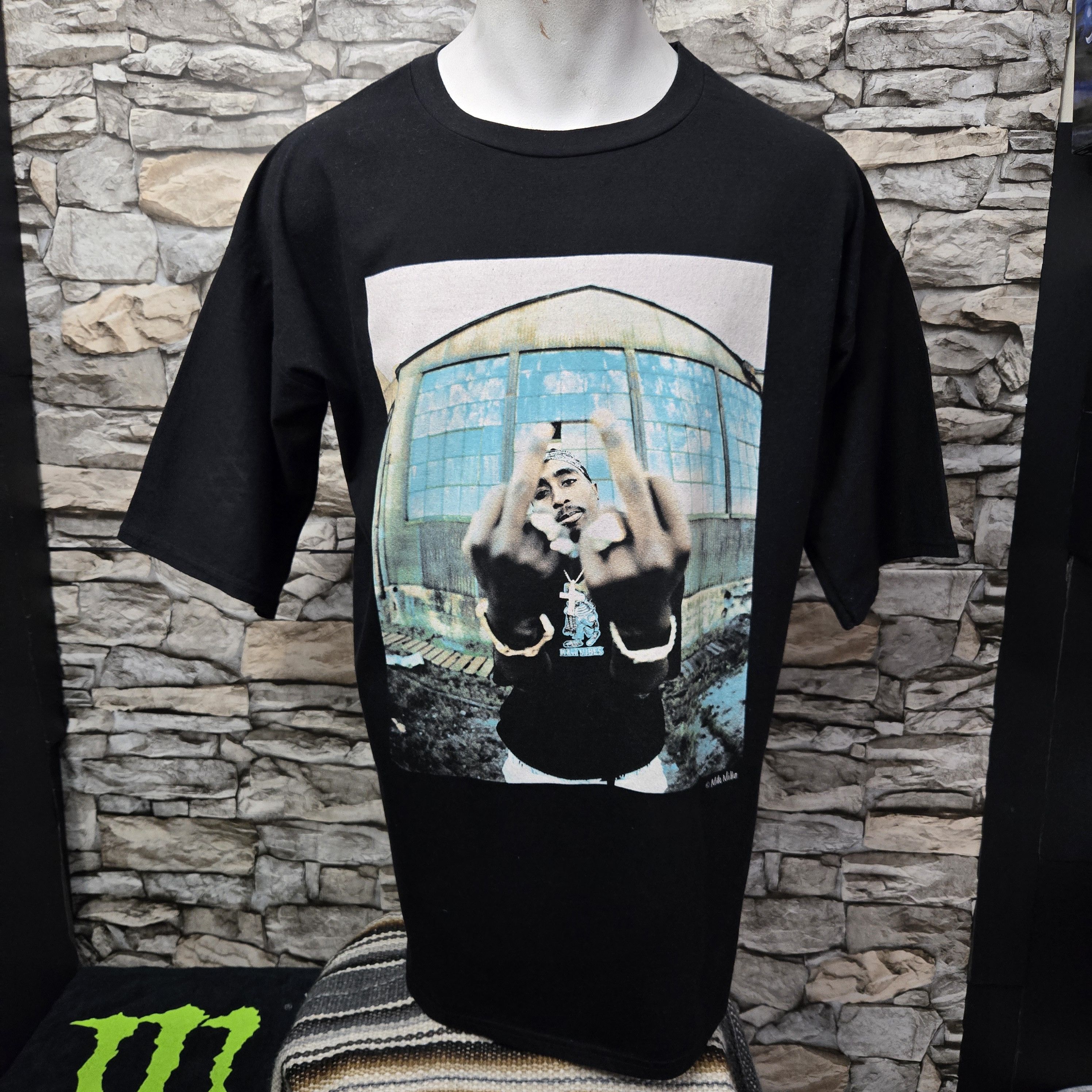 Other 2 pac Black Mike Miller Tupac t-shirt XL Size US XL / EU 56 / 4 - 1 Thumbnail