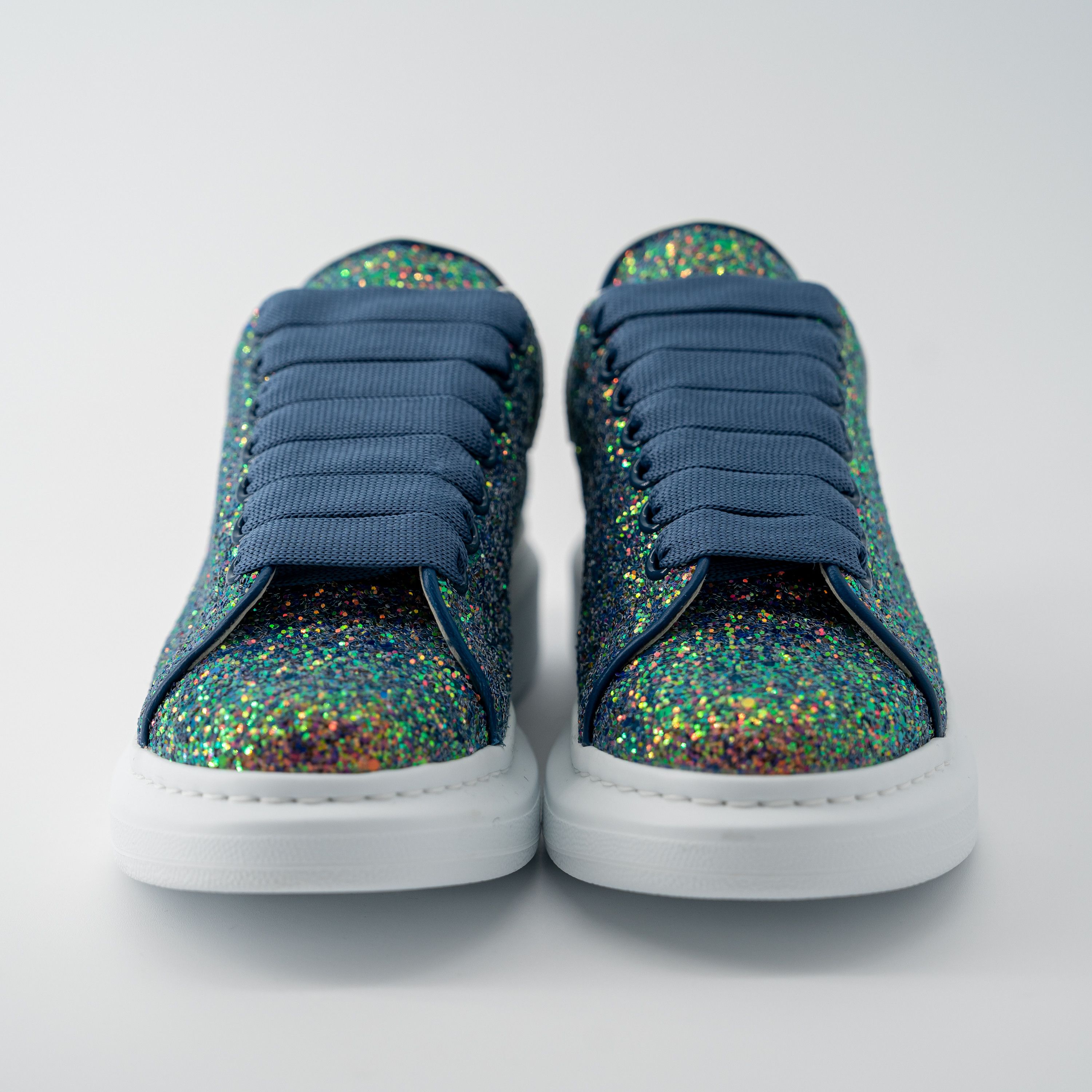 Alexander McQueen 7 - Alexander McQueen Oversized Sneakers Grey Blue Glitter Size US 7 / IT 37 - 2 Thumbnail