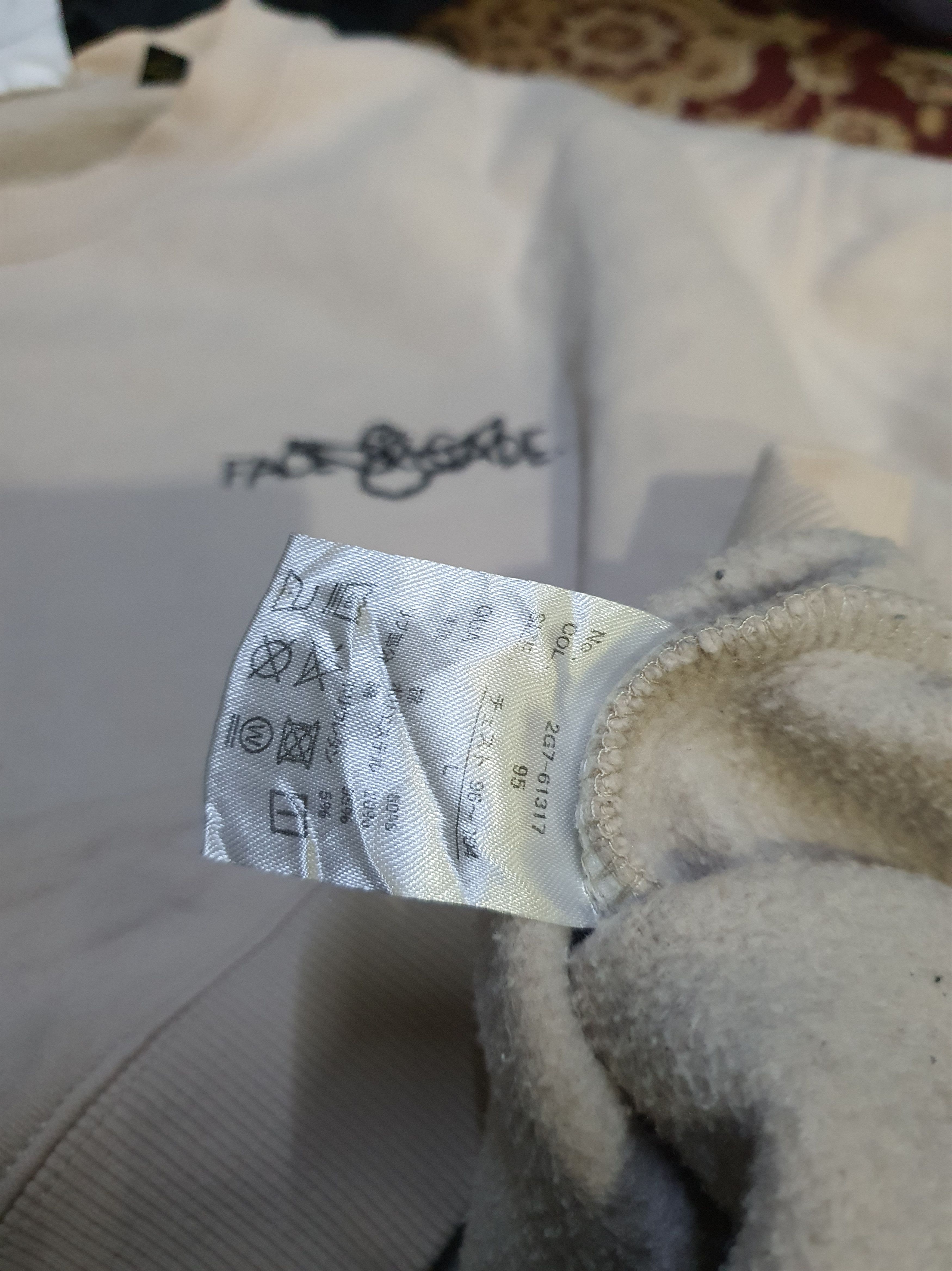 Japanese Brand Mark Gonzales sweatshirt ft his signature "Broken Poems" Size US L / EU 52-54 / 3 - 9 Thumbnail