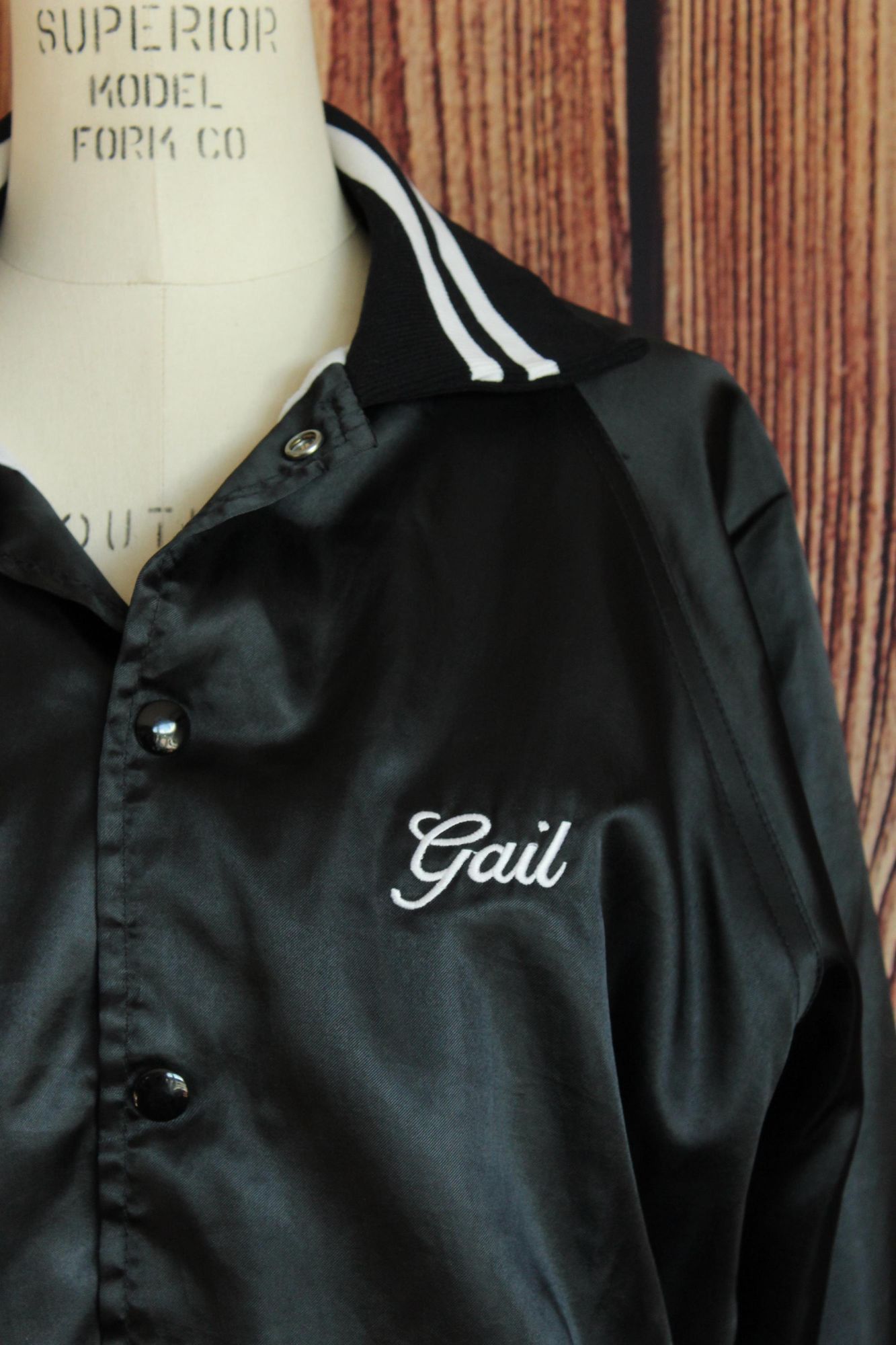 Vintage Vintage 1970s 1980s Men's Jacket, Black Satin Rennoe Vinelan Size US M / EU 48-50 / 2 - 5 Thumbnail