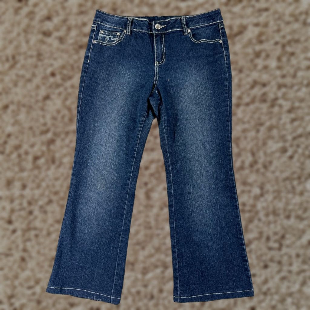 Denime JW Style Jeans Capri Womens 8 Blue Denim Slim Crop Stretch Medium Wash 30" Waist Inseam 26" Regular Color Blue Mens Womens Size 30" / US 8 / IT 44 - 1 Thumbnail