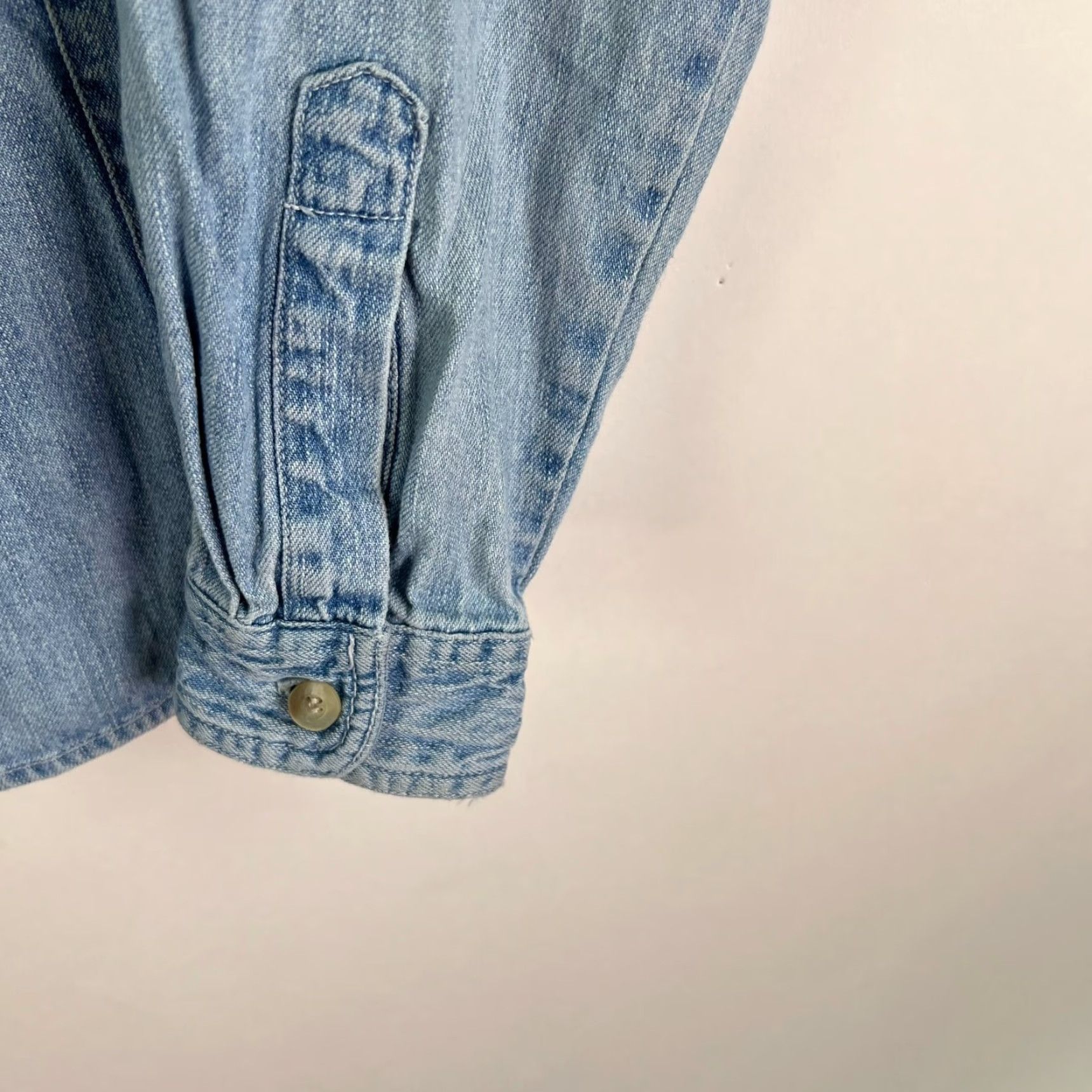 Denime VINTAGE County Seat Western Denim Shirt Womens M Blue Long Sleeve Button-Up Classic Fit Size M / US 6-8 / IT 42-44 - 4 Thumbnail