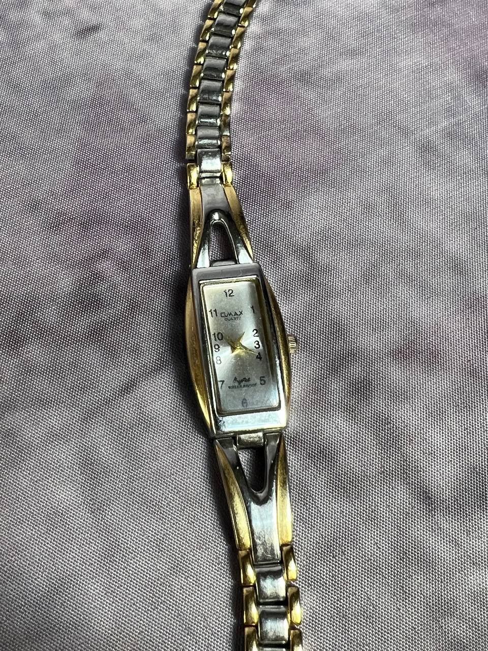 Vintage Vintage Omax Japanese Style Silver/Gold Bracelet Watch Size ONE SIZE - 2 Thumbnail