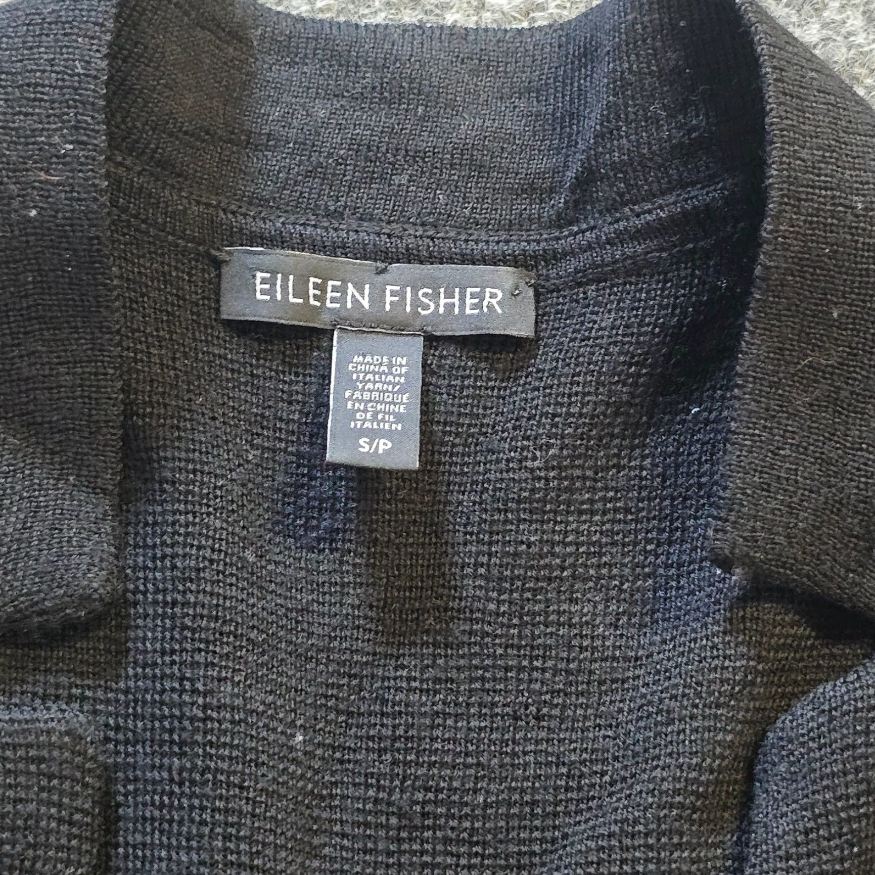 Eileen Fisher Eileen Fisher Cardigan Womens Small Black Merino Wool Knit Button V-Neck Long Sleeve Casual Career Capsule Size S / US 4 / IT 40 - 3 Thumbnail