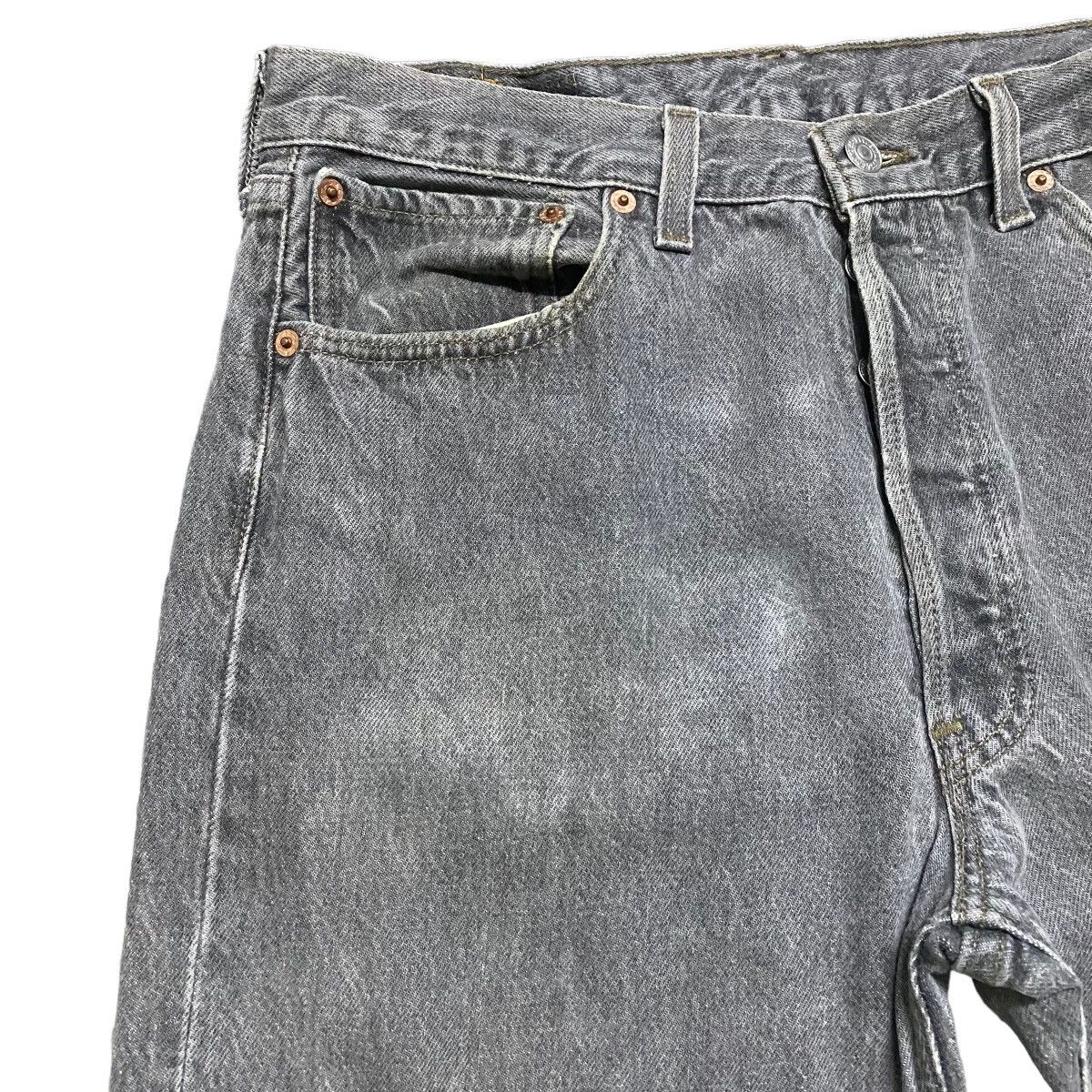 Levi's Vintage 90s Levis 501 Charcoal Jeans 32x31 Made in USA Size US 32 / EU 48 - 4 Thumbnail