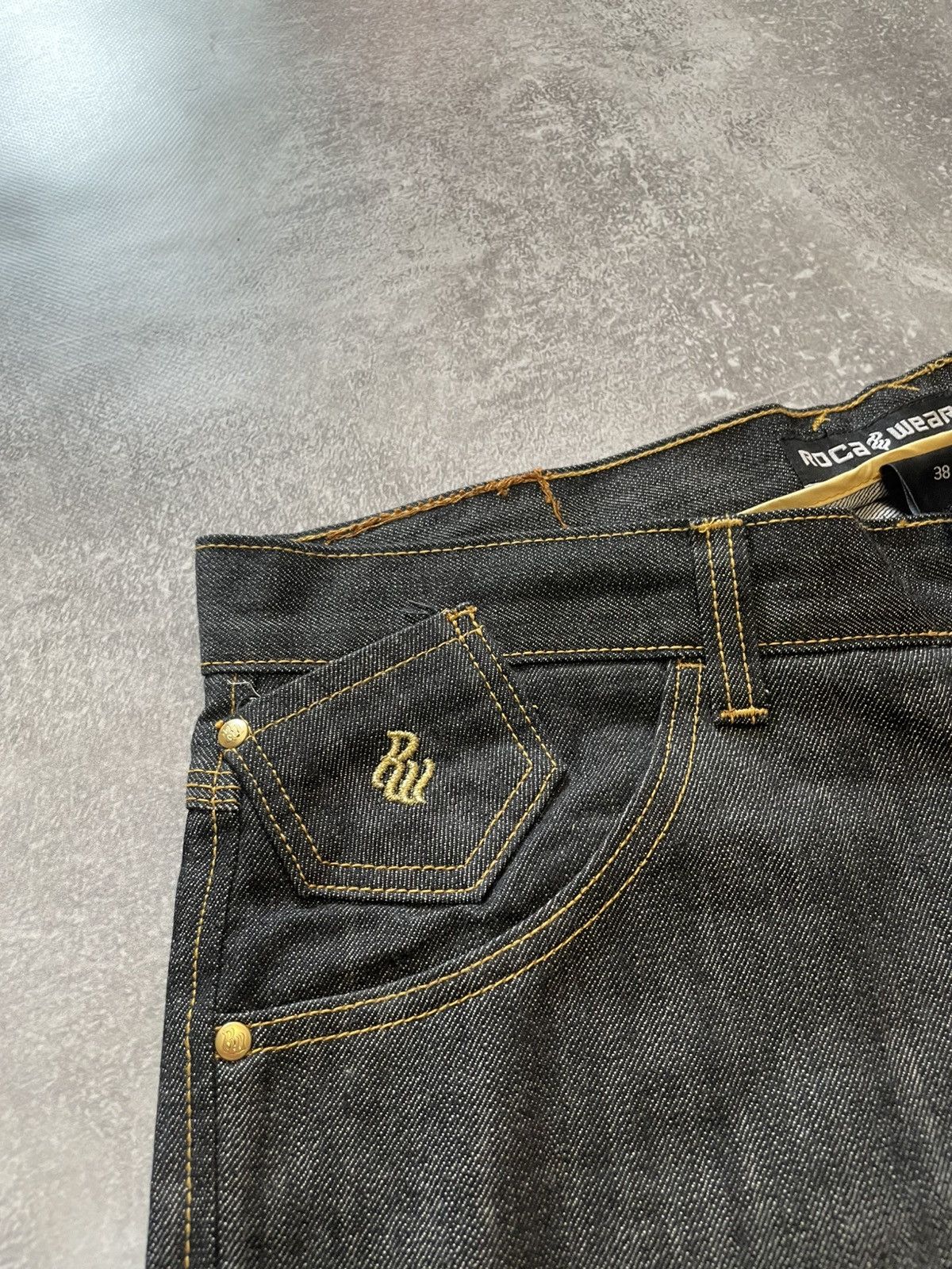 Rocawear × Vintage Vintage Rocawear Embroidered Logo Baggy Denim Shorts Size US 38 / EU 54 - 6 Thumbnail