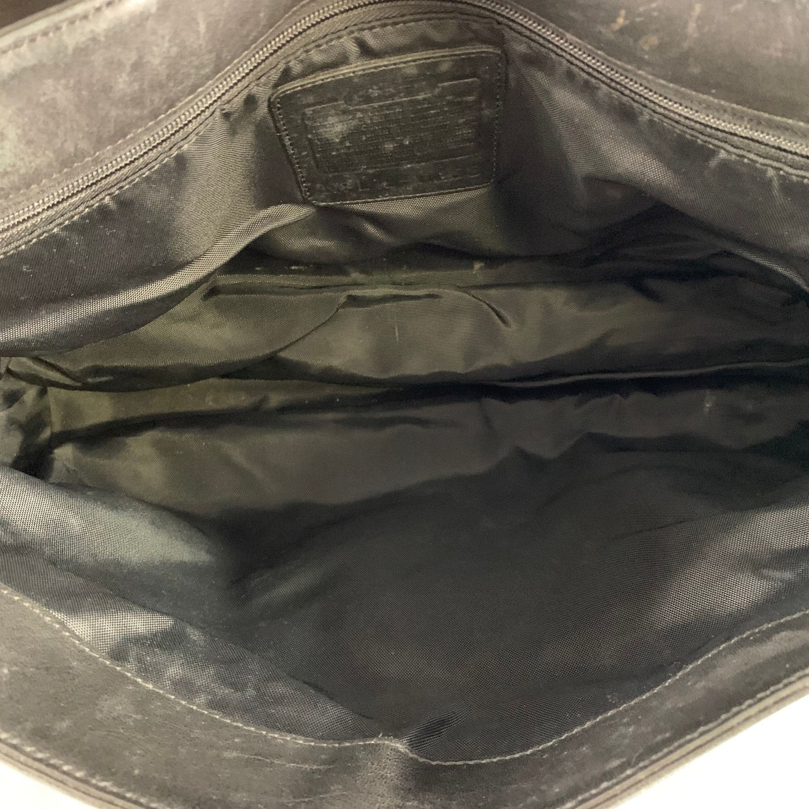 Coach COACH Black Cowhide Leather Messenger Bag Size ONE SIZE - 10 Thumbnail