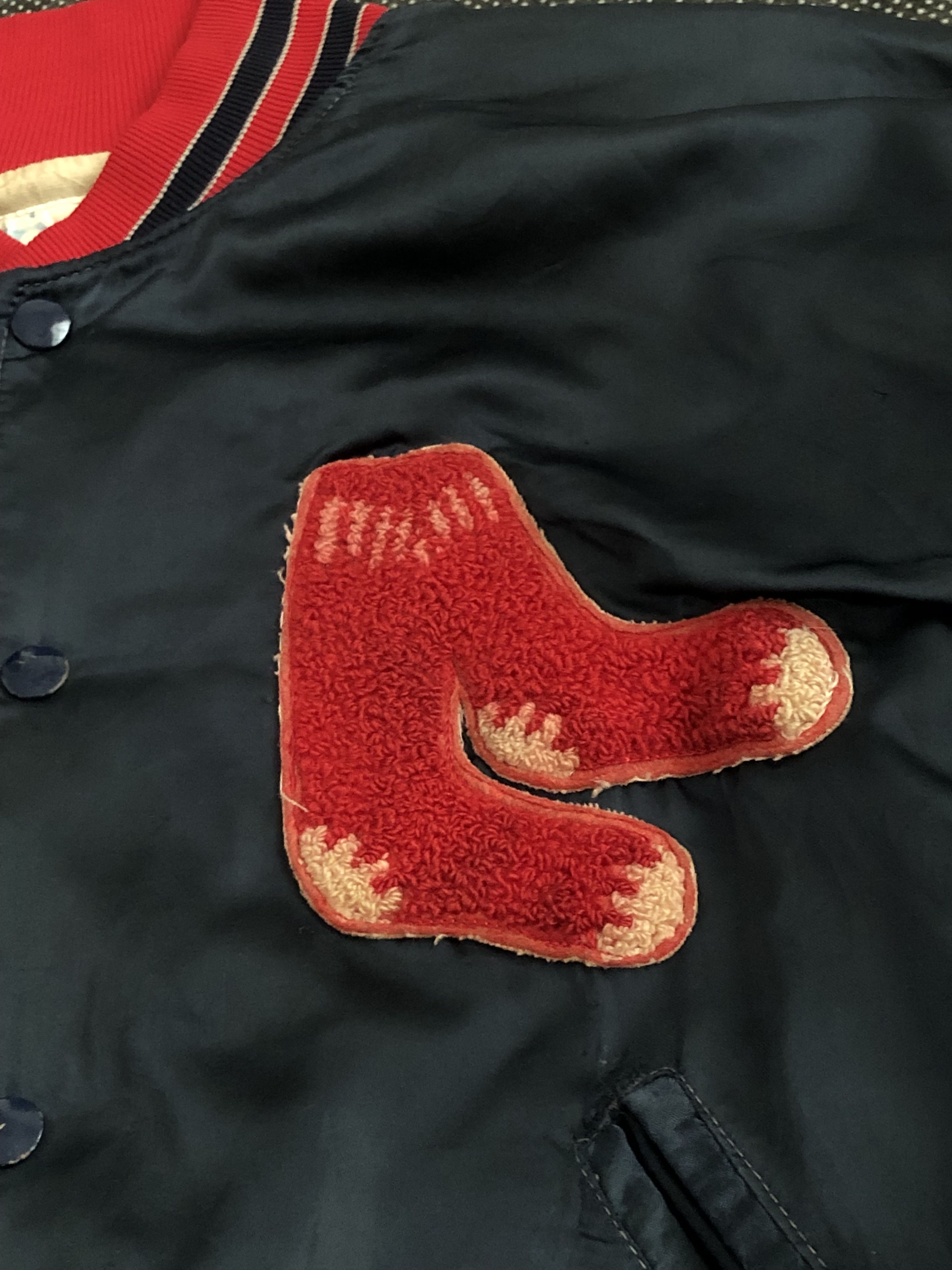 MLB RARE🔥VINTAGE 70’S BOSTON RED SOX DISTRESSED BAGGY VARSITY Size US L / EU 52-54 / 3 - 9 Thumbnail