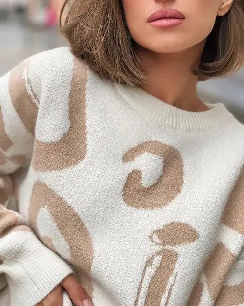 Japanese Brand × Vintage Winter Women's Sweater with Letter Print Green Size ONE SIZE - 3 Thumbnail