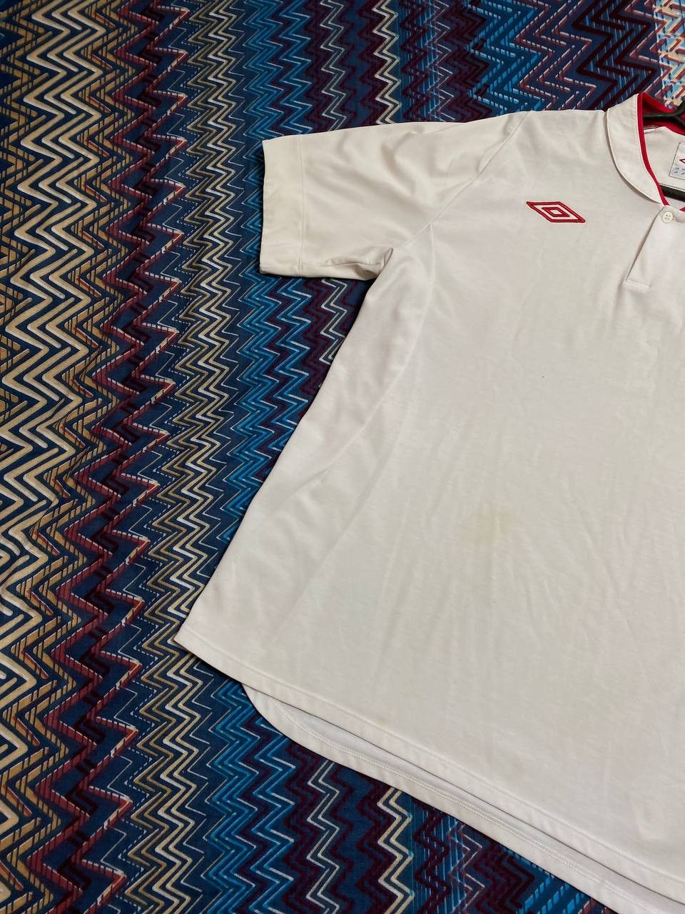 Umbro Sportwear T-Shirt Umbro footbal England Jerseys Y2K Vintage Size US XL / EU 56 / 4 - 9 Thumbnail