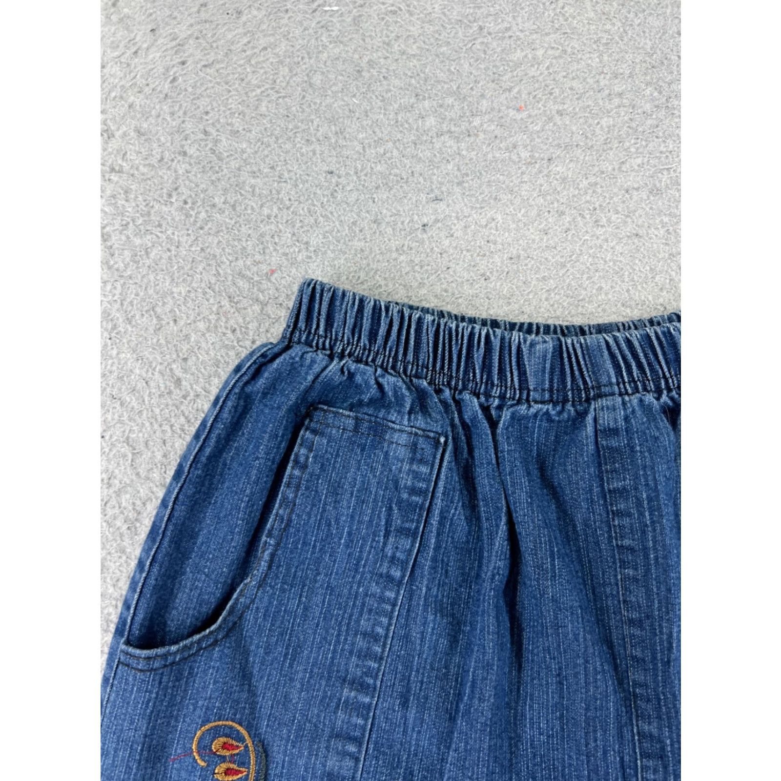 Denime Blue Denim Cutoff Shorts Womens 26 Floral Embroidered High Rise Elastic Waist 3" Inseam Casual Summer Size 26" / US 2 / IT 38 - 4 Thumbnail