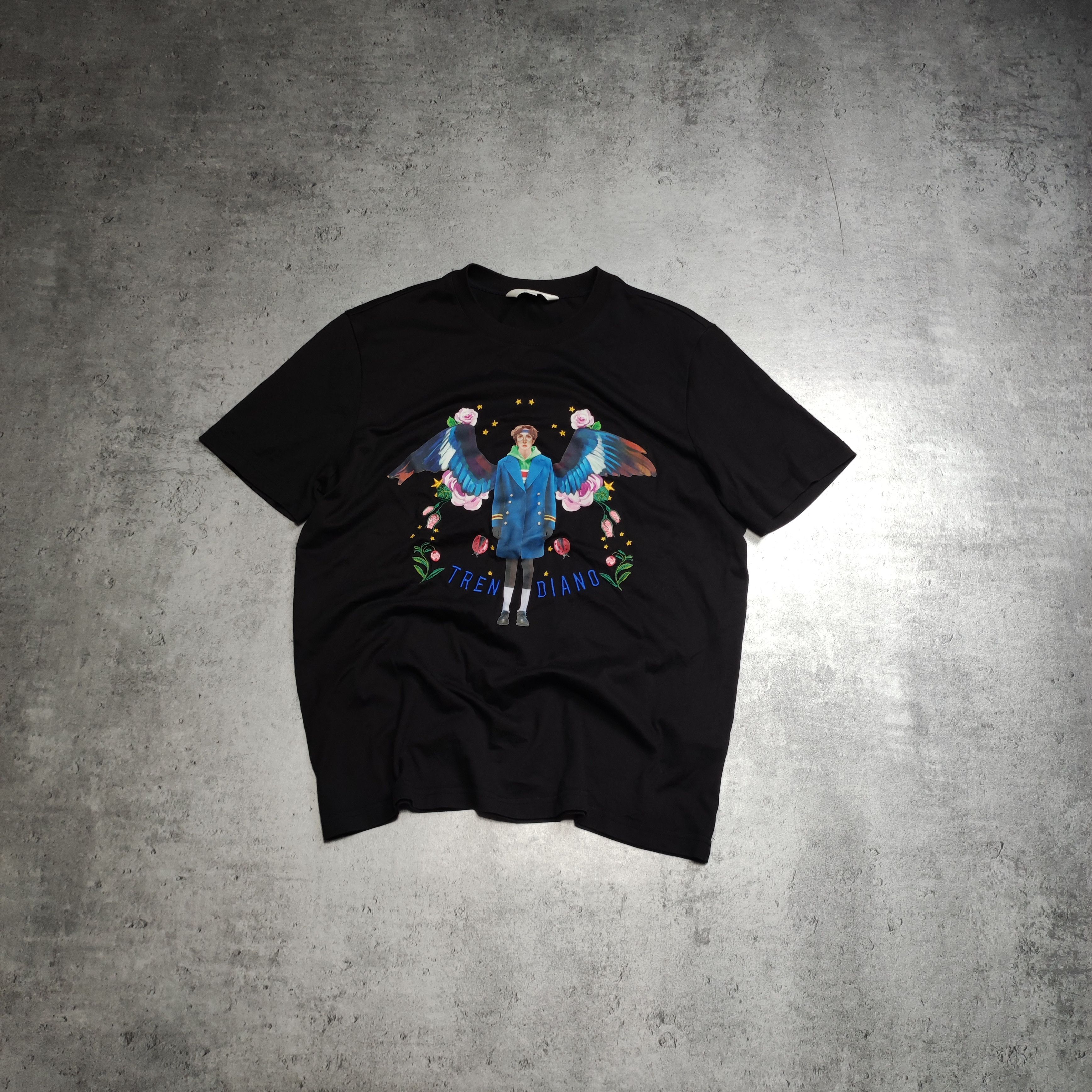 Japanese Brand × Trendiano RARE Japanese Brand Trendiano Stars Black Logo Tee Size US L / EU 52-54 / 3 - 1 Thumbnail