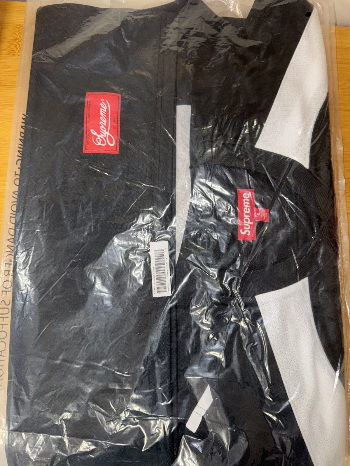 Supreme Supreme The Misfits Hockey Jersey Size US S / EU 44-46 / 1 - 4 Thumbnail
