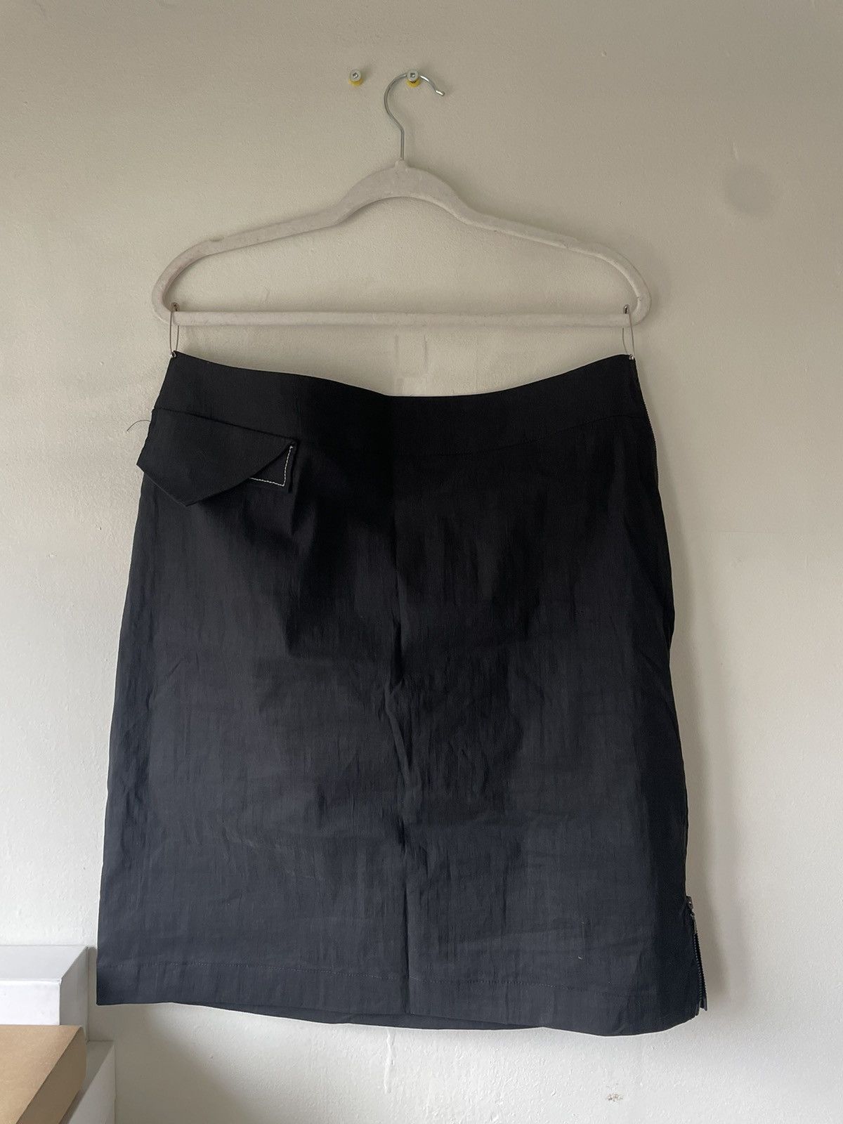 Sarah Pacini Sarah Pacini low rise midi skirt with wide zipper (M) Size 27" / US 4 / IT 40 - 1 Thumbnail