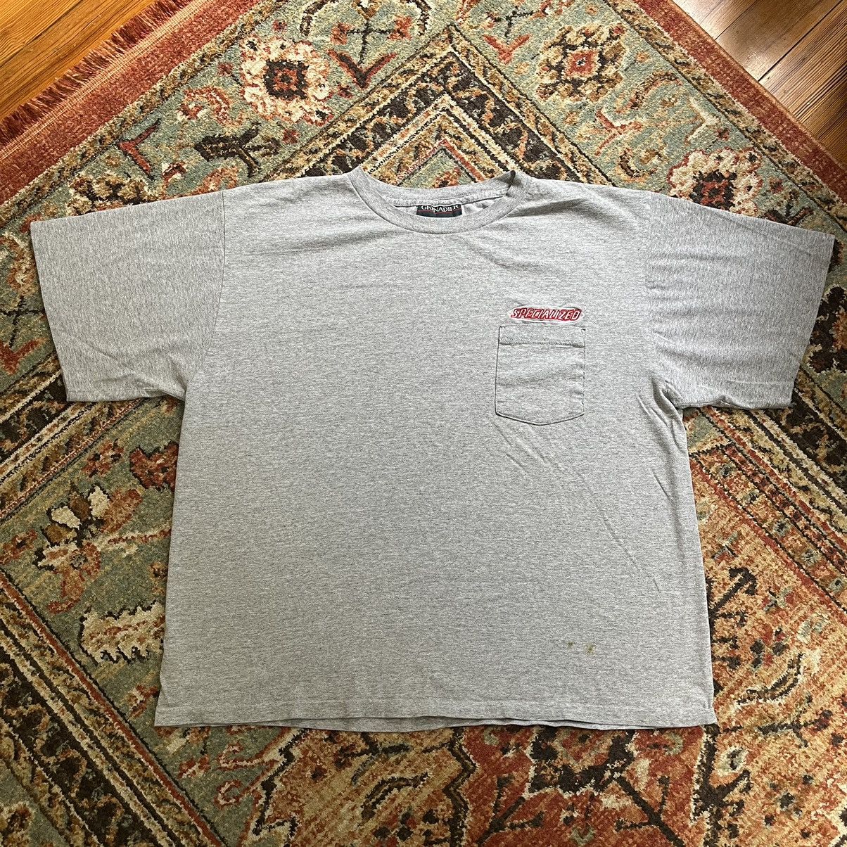 Vintage Vintage Specialized Bikes Original Pocket XL T-Shirt OG Size US XL / EU 56 / 4 - 2 Thumbnail