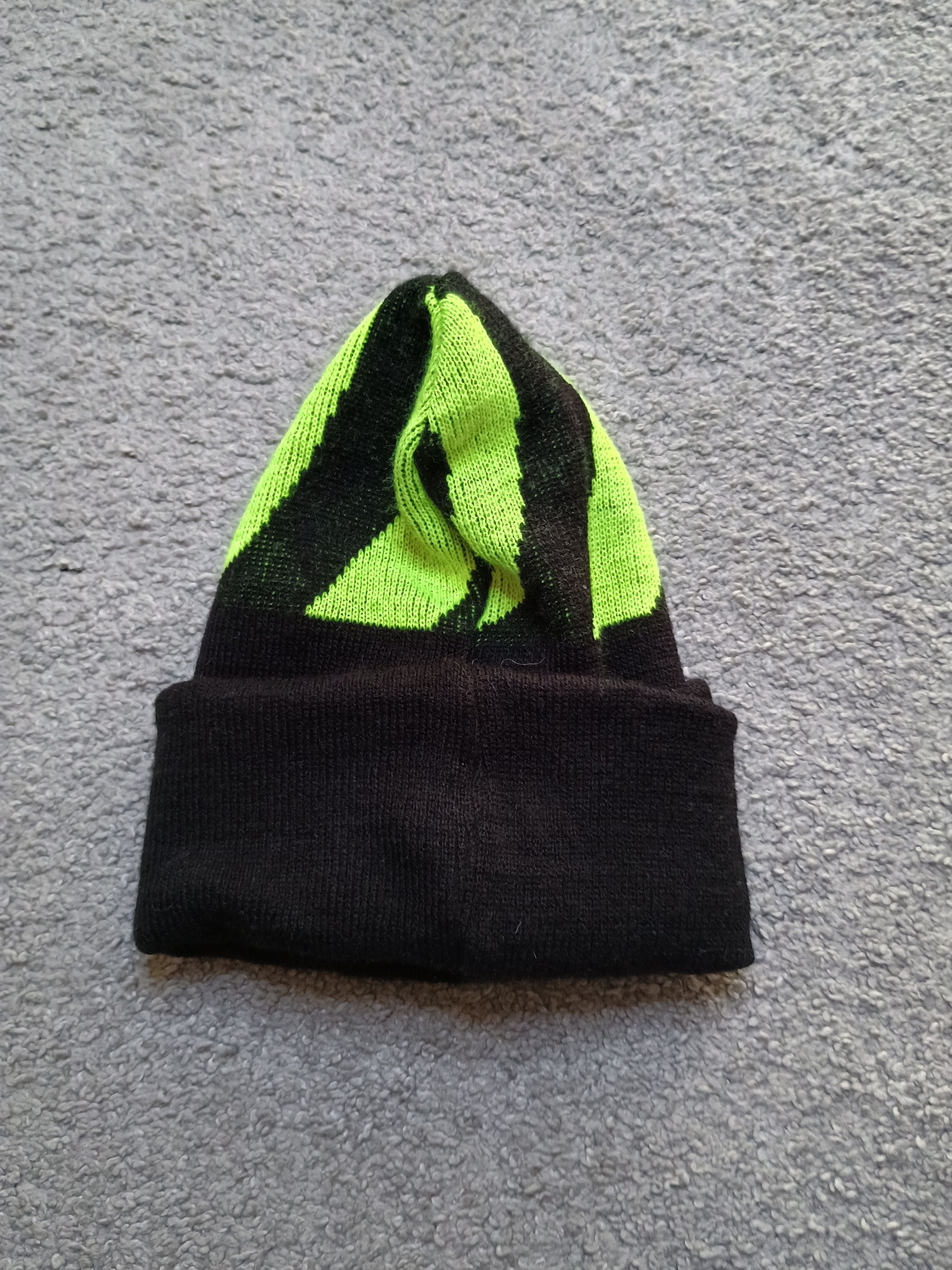 Vintage Borussia Dortmund vintage winter hat Size ONE SIZE - 3 Thumbnail