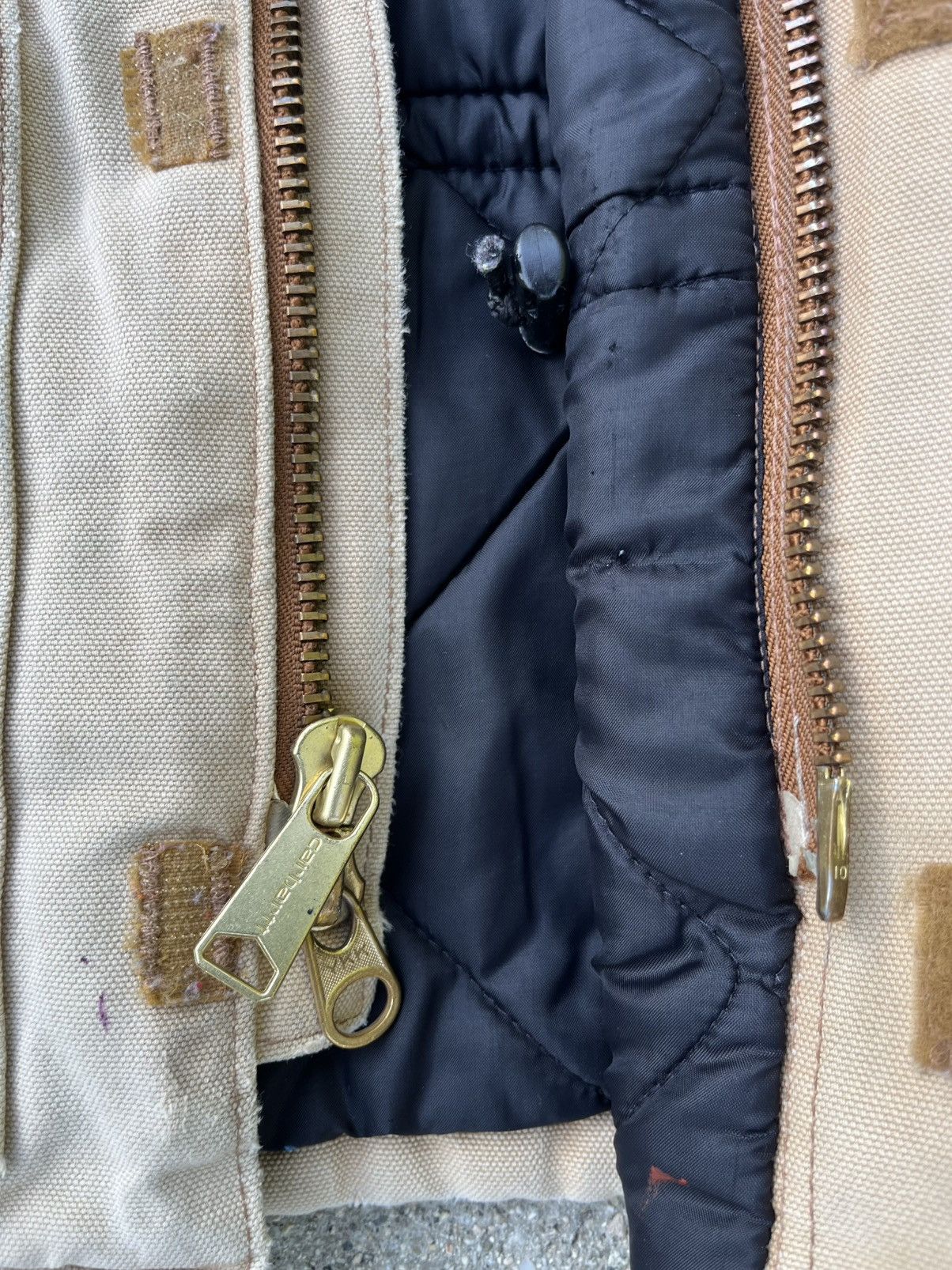 Carhartt Vintage Custom Carhartt Quilt Insulated Jacket Thrashed Size US L / EU 52-54 / 3 - 13 Thumbnail