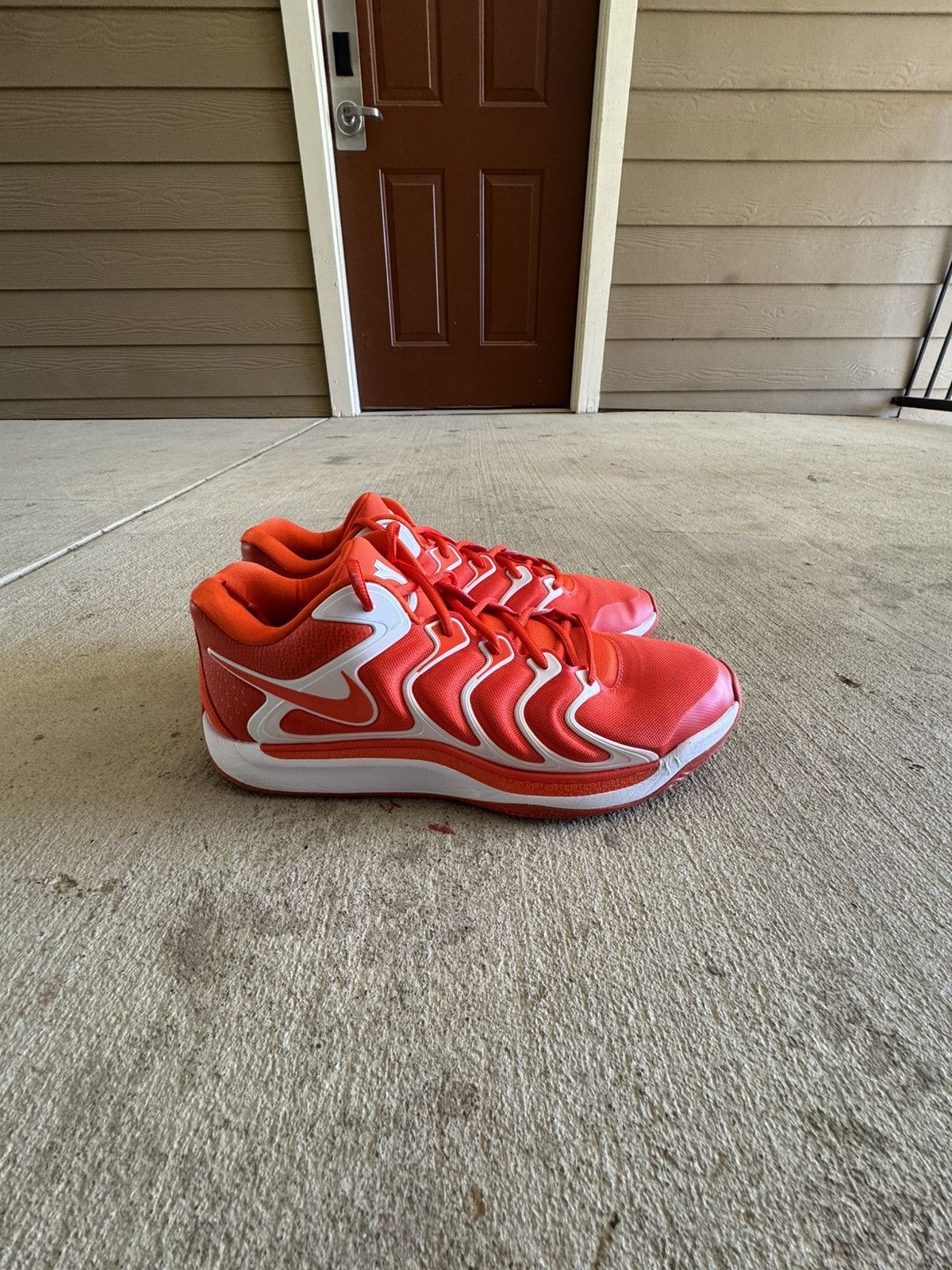 Nike Kevin Durant 16 Size US 13 / EU 46 - 10 Thumbnail