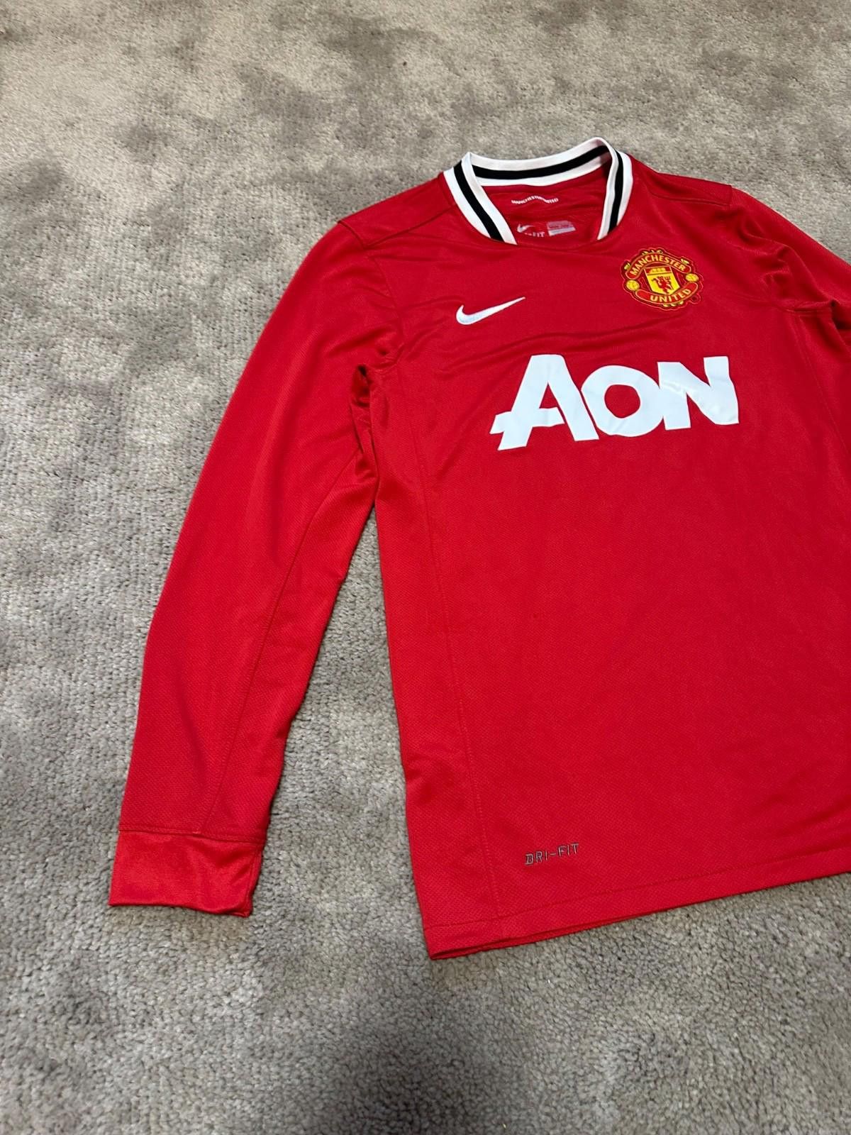 Nike Nike Manchester United 2011/12 Long Sleeve Home shirt jerse Size US S / EU 44-46 / 1 - 2 Thumbnail