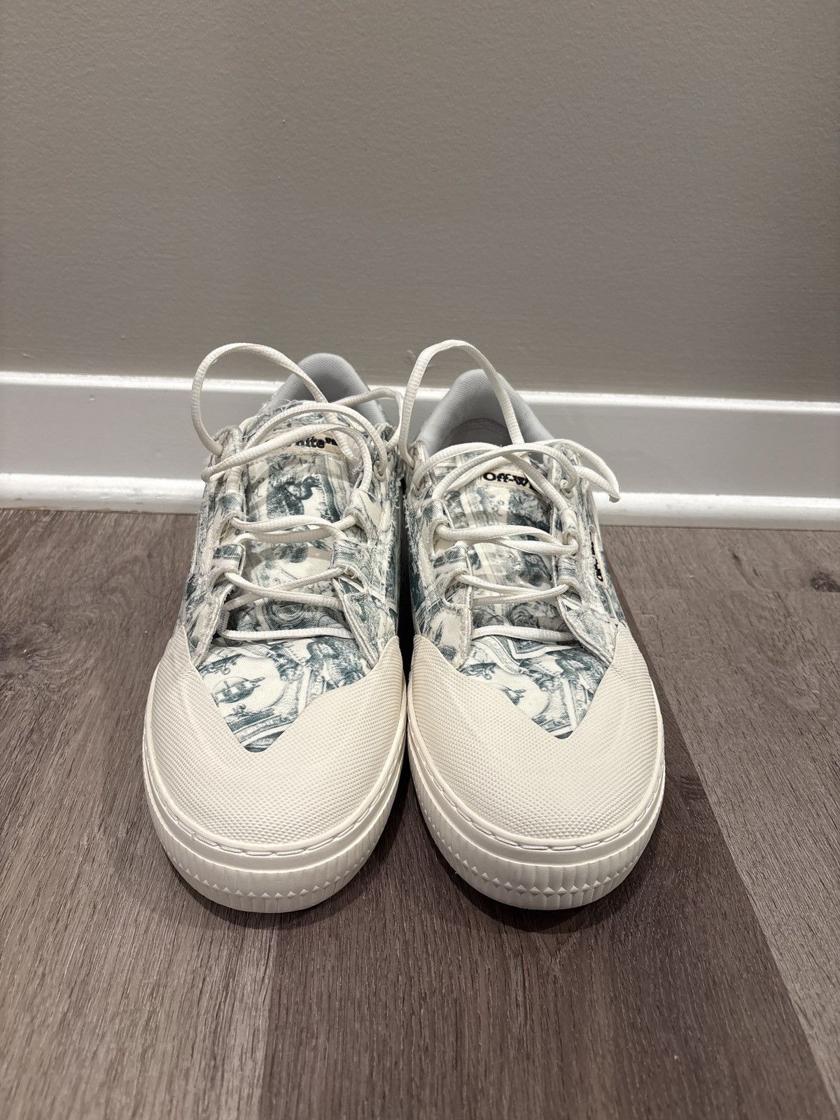 Off-White Off-White Vulcanized 779 Dollar White Size US 11 / EU 44 - 4 Thumbnail