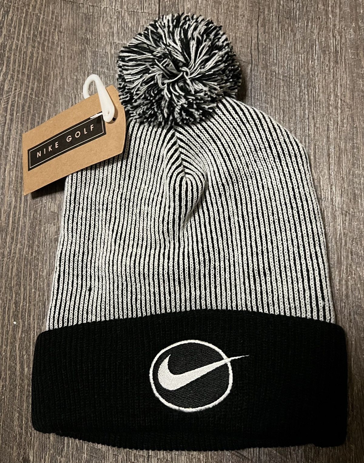 Nike × Vintage Vintage Nike Swoosh Beanie Size ONE SIZE - 1 Thumbnail