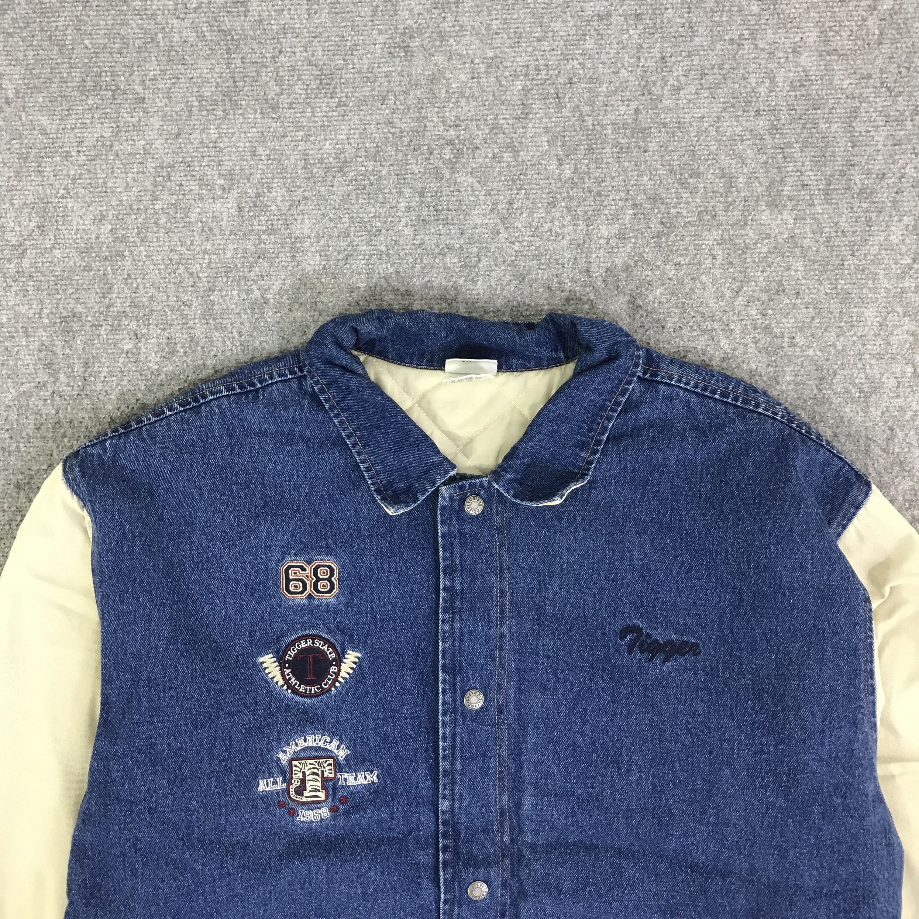 Disney DISNEY MOVIE TIGER STAR DENIM SNAP BUTTON JACKET K121B14 Size US L / EU 52-54 / 3 - 3 Thumbnail