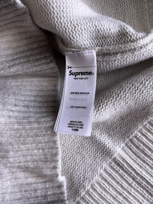 Supreme Supreme Blurred Logo Sweater in Black | Grailed