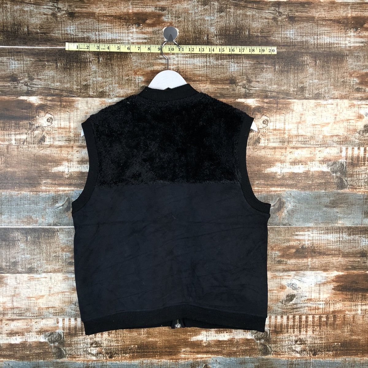 Uniqlo Uniqlo Black vintage fur japan Vest #A2193 Size US M / EU 48-50 / 2 - 12 Thumbnail