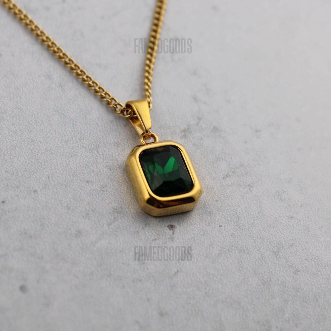 Jewelry Gold Emerald Cubic Zirconia Pendant Chain Necklace Size ONE SIZE - 3 Thumbnail