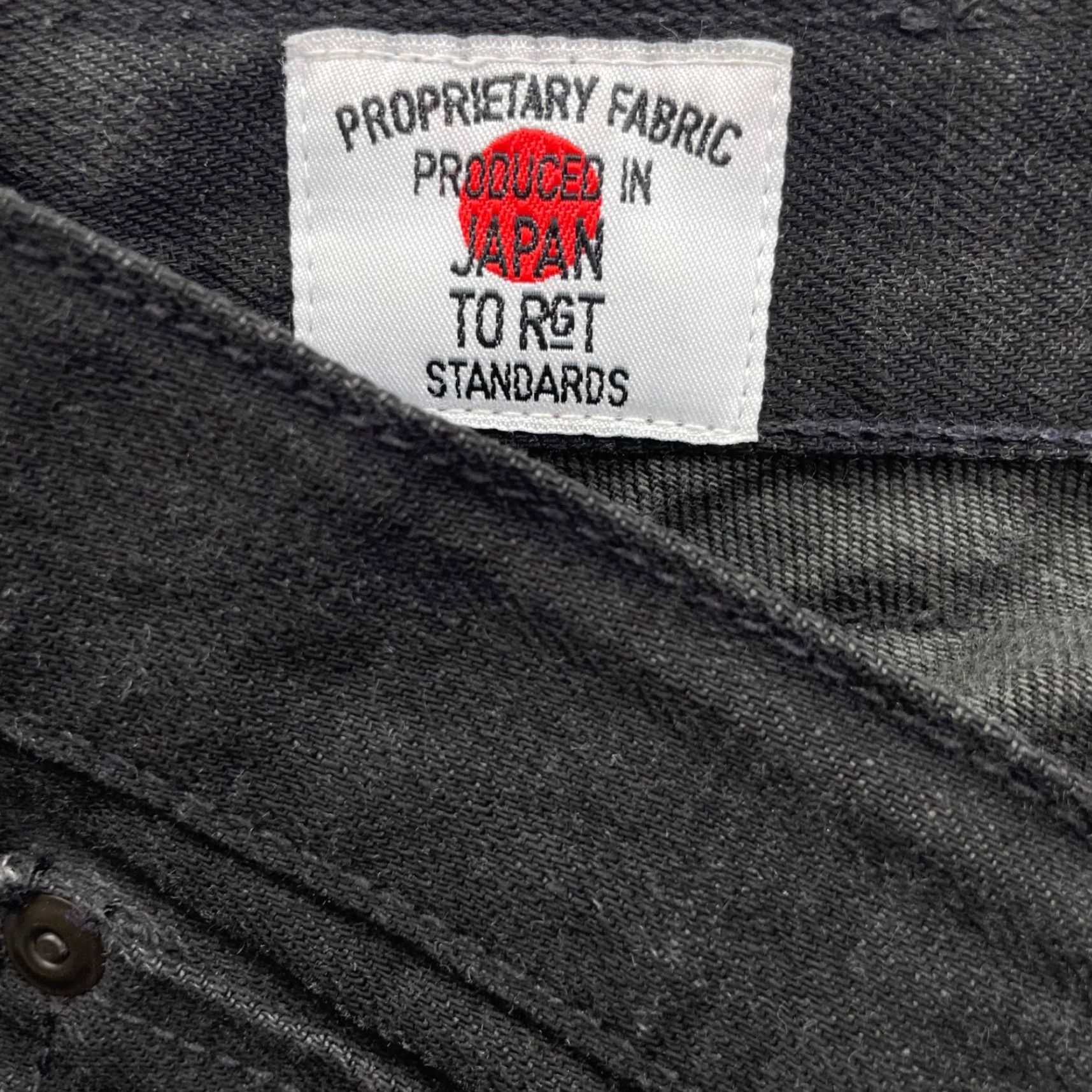 Rogue Territory VINTAGE? No. Rogue Territory Jeans - Men’s Slim Straight 6-Pocket Japan Selvedge Black 29x28 Straight Denim Cotton Mid Rise 29 Mens Size US 29 - 6 Thumbnail