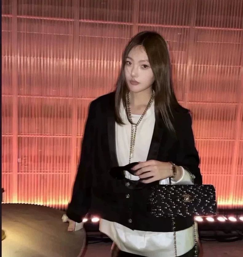 Chanel Chanel 22A black coat Size XS / US 0-2 / IT 36-38 - 8 Thumbnail