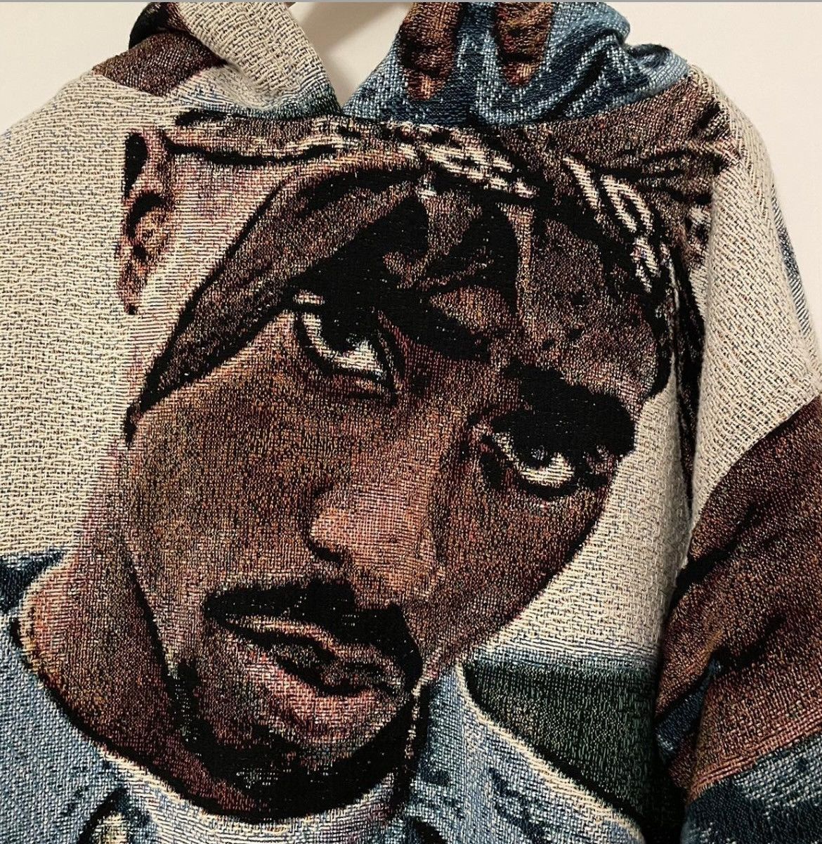 Designer × Rap Tees Noname1of1 Amerikaz Most Wanted Tupac Tapestry Hoodie sz XL Size US XL / EU 56 / 4 - 9 Thumbnail