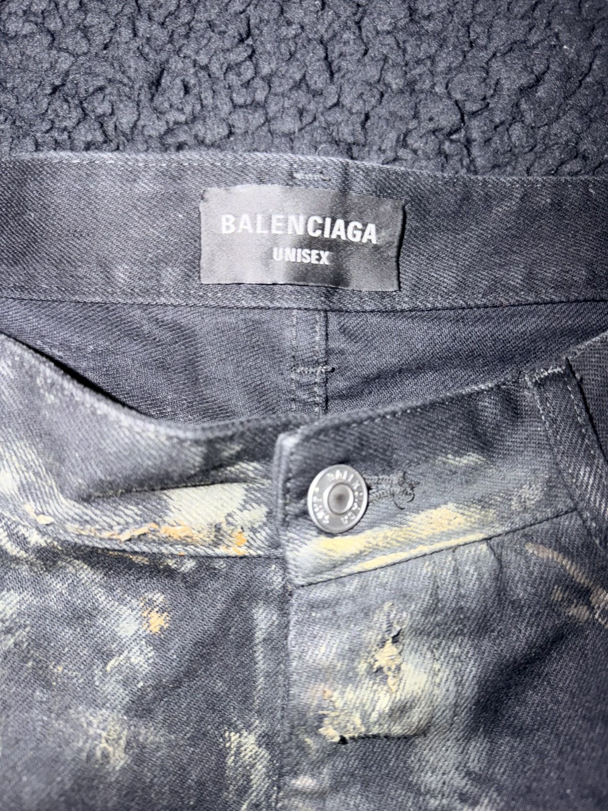 Balenciaga Balenciaga destroyed mud denim Size US 32 / EU 48 - 2 Thumbnail