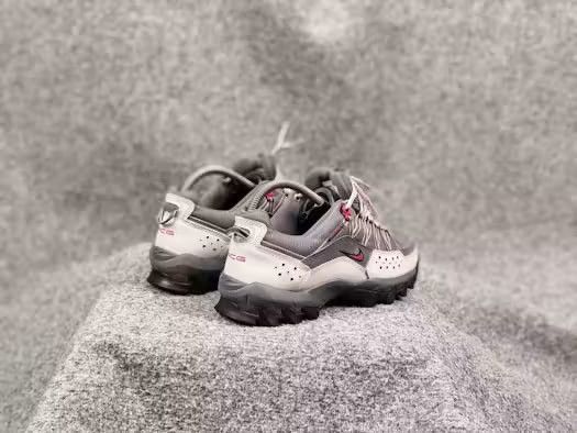 Nike ACG Rare Vintage Nike ACG Trail Low Top Sneakers Outdoor Shoes Size US 5.5 / EU 38 - 8 Thumbnail