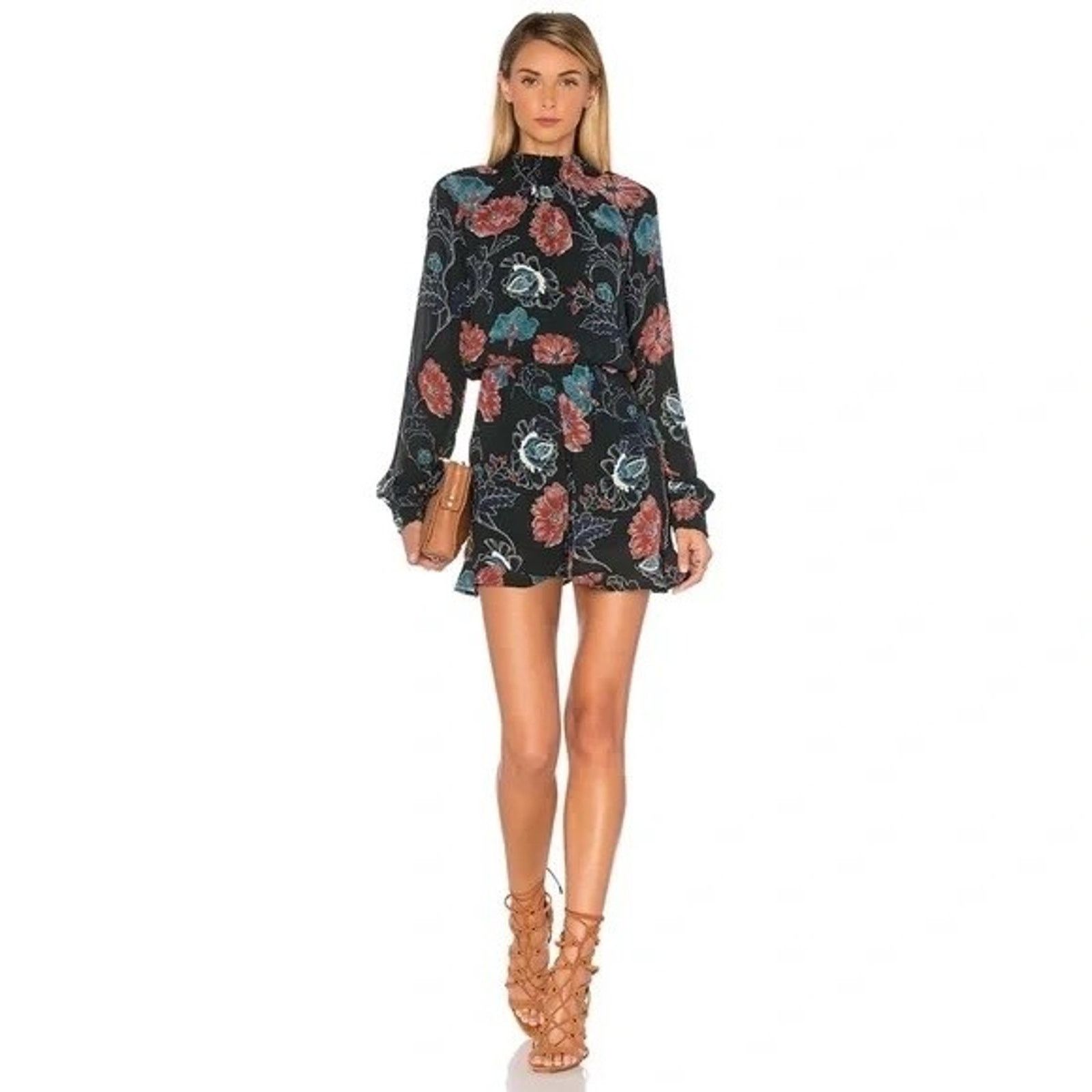ASTR The Label Astr the label flower printed romper Medium Size 30" / US 8 / IT 44 - 5 Thumbnail