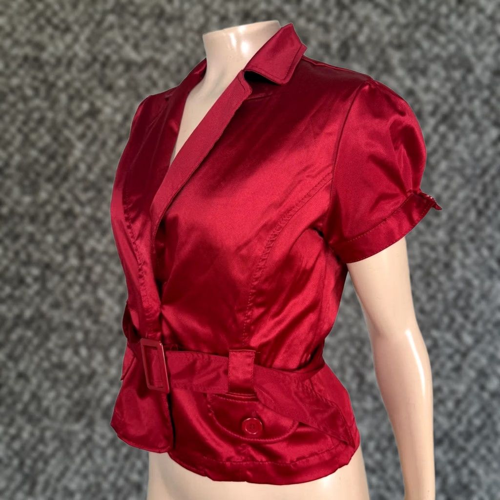 Vintage VINTAGE Ashley International Shirt Top Jacket M Satin Button Coat Red Y2K Womens Size M / US 6-8 / IT 42-44 - 1 Thumbnail