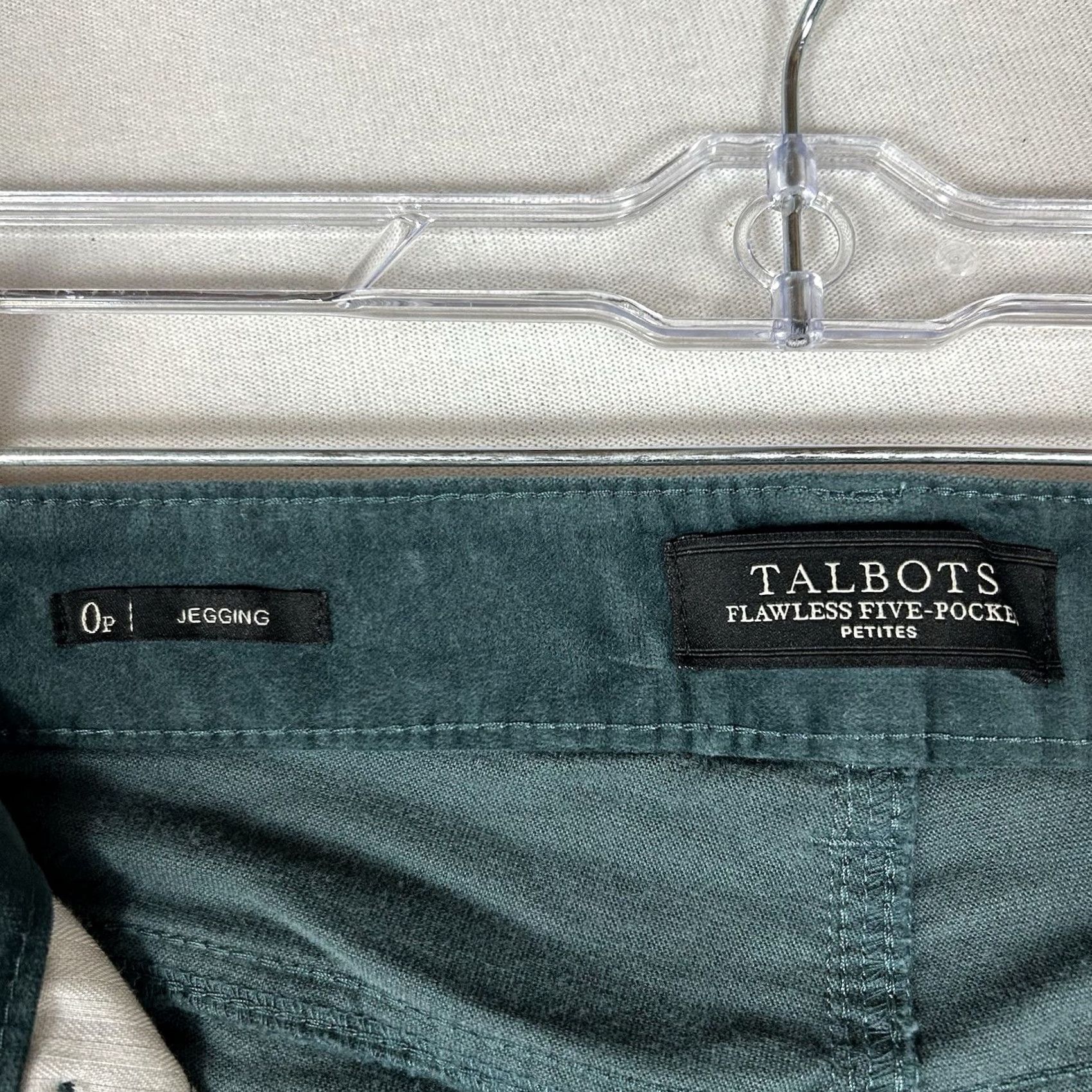 Talbots Talbots Flawless Five Pockets Jegging Pants Womens 0P Green Velour 0P Jeans Skinny Pocketed Modern Classic Slim Rise Mid Petite Size 25" / US 0 / IT 36 - 5 Thumbnail