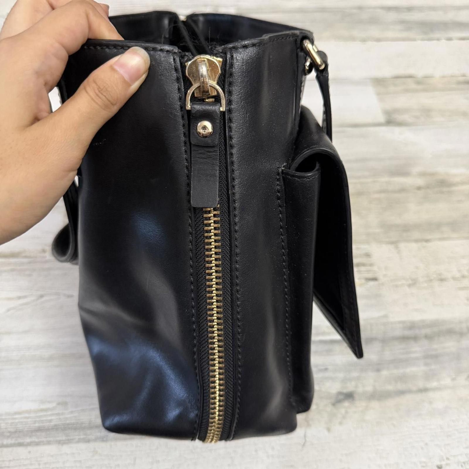 Designer Kate Spade Expandable Large Black Leather Tote Shoulder Bag Size ONE SIZE - 6 Thumbnail