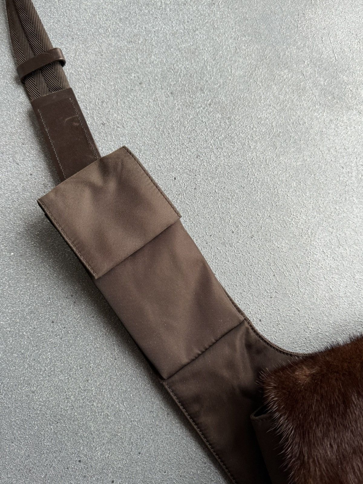 Prada F/W 1999 Prada Mink Fur Brown Logo Cross Body Nylon Bag Size ONE SIZE - 10 Thumbnail