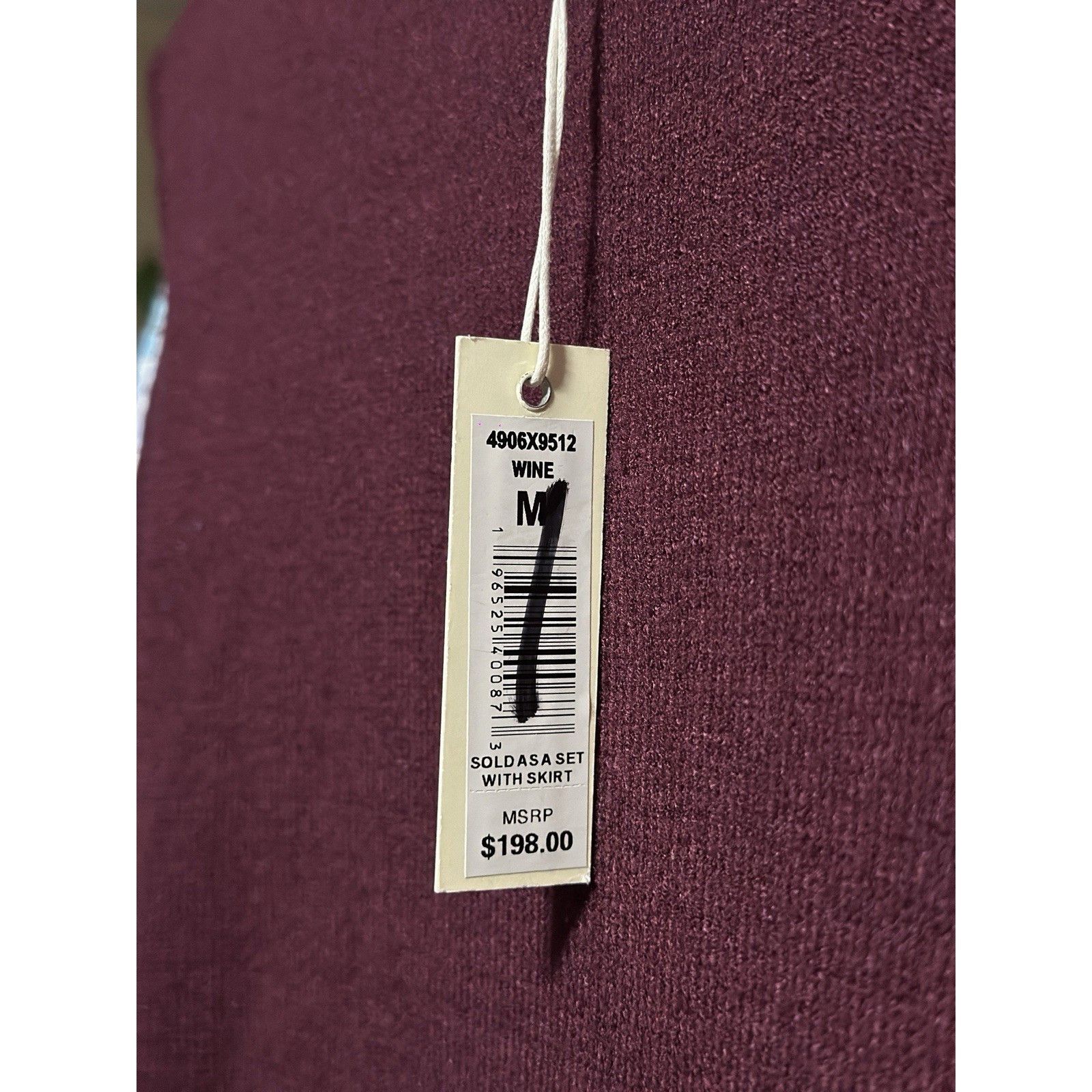 Other NWT MAX STUDIO MOCK SLEEVELESS SWEATER Size M / US 6-8 / IT 42-44 - 4 Thumbnail