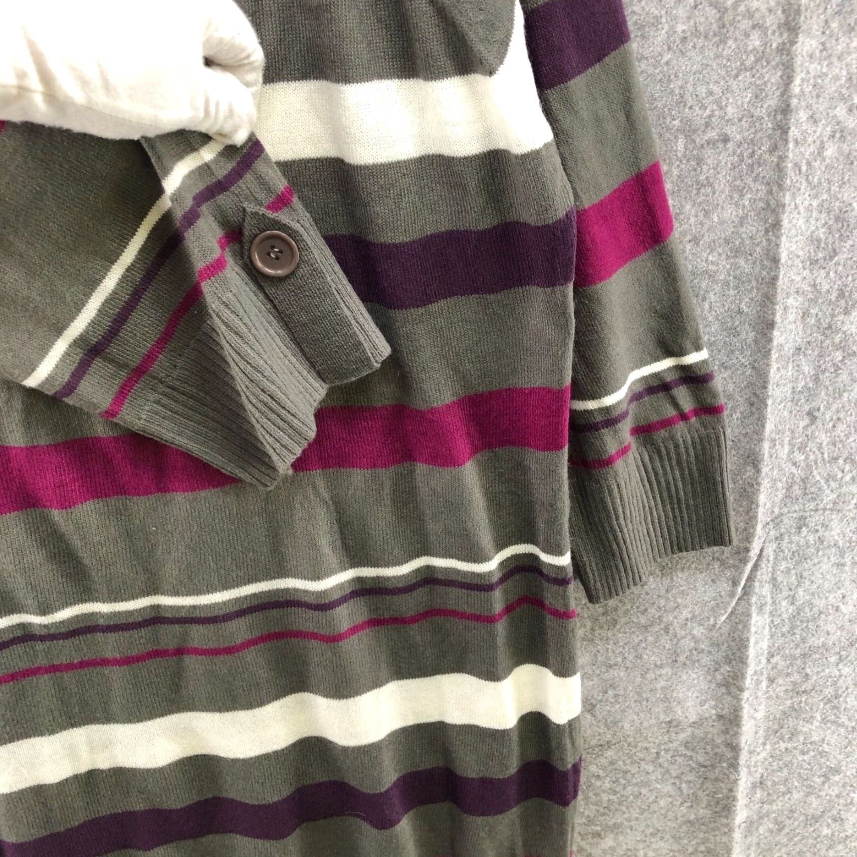 Vintage VINTAGE Extra Touch Plus Size 3X Gray Striped Pullover Tunic Sweater Long Sleeve Square Neck Womens Size XXL / US 16-18 / IT 52-54 - 6 Thumbnail