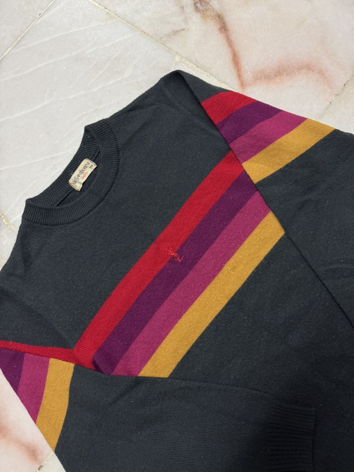 Yves Saint Laurent 💥VTG 90's YVES SAINT LAURENT ENFANTS MULTICOLOR SWEATSHIRT Size US XXS / EU 40 - 6 Thumbnail