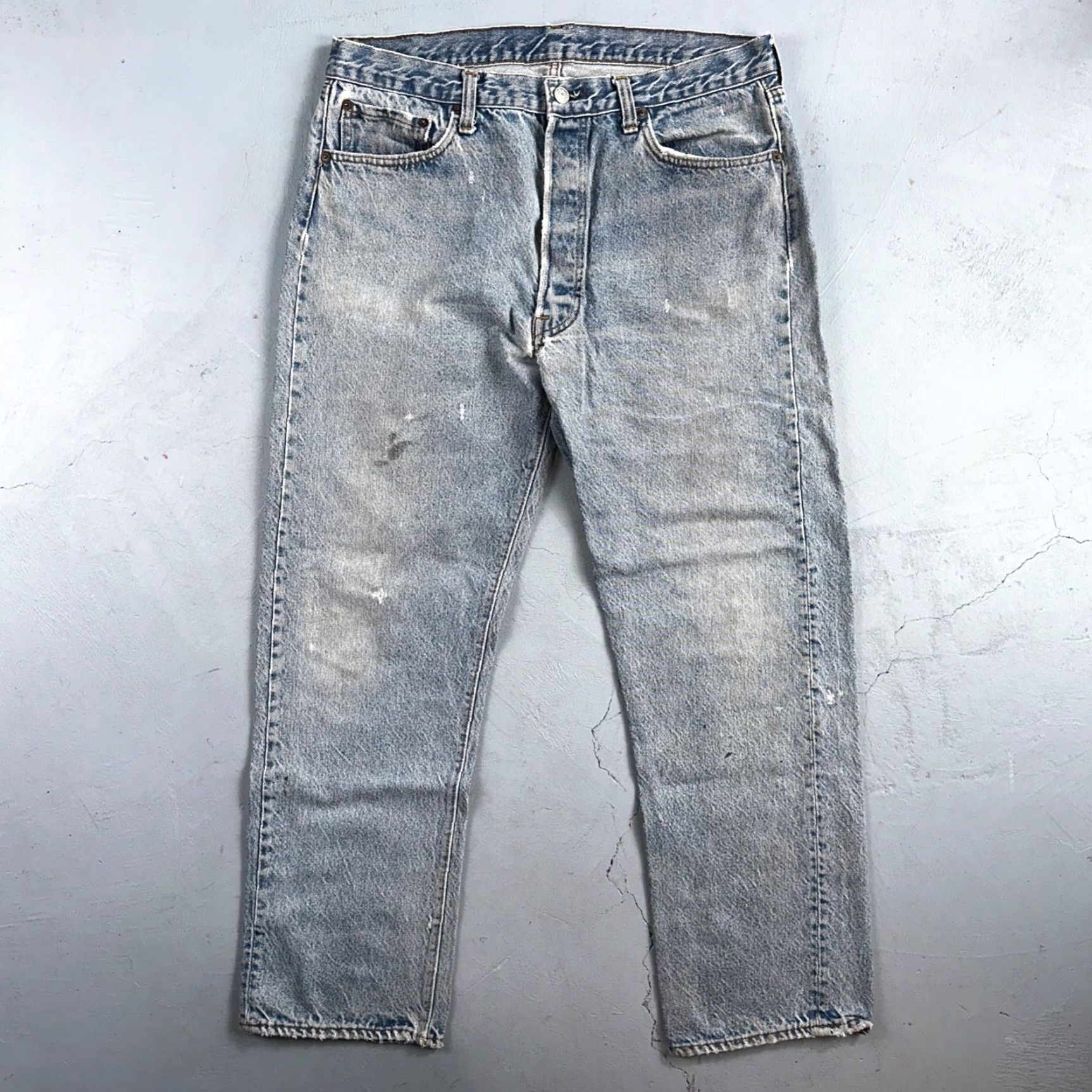 Levi's Levi's 501 Jeans Vintage 80s USA Light Blue 38x33 Regular Mens Straight Denim Cotton Jeans 90s Theme Comfort Button Closure Size 38 Blue Size US 38 / EU 54 - 2 Thumbnail