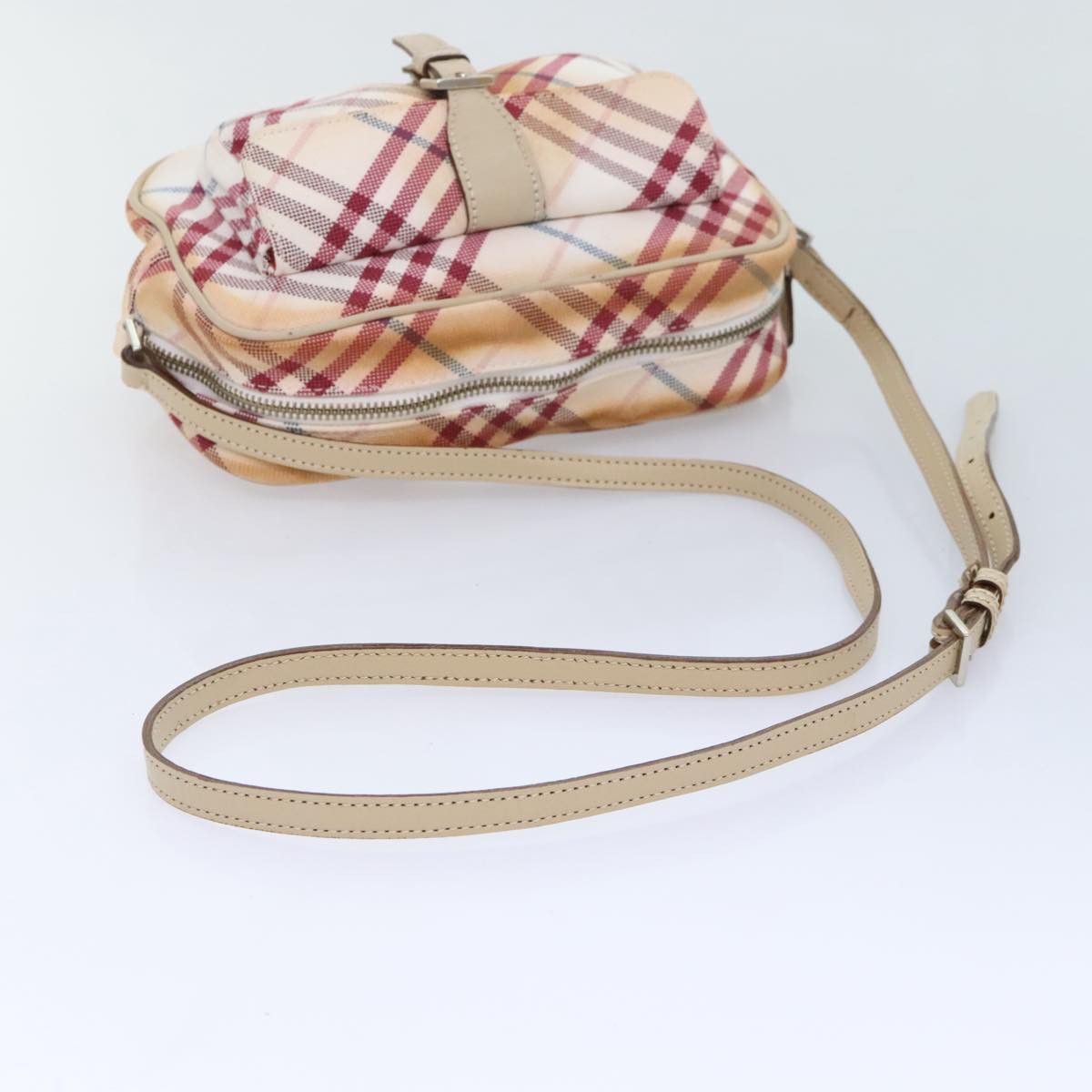 Burberry Burberry Nova Check Blue Label Shoulder Bag Canvas White Red Size ONE SIZE - 7 Thumbnail