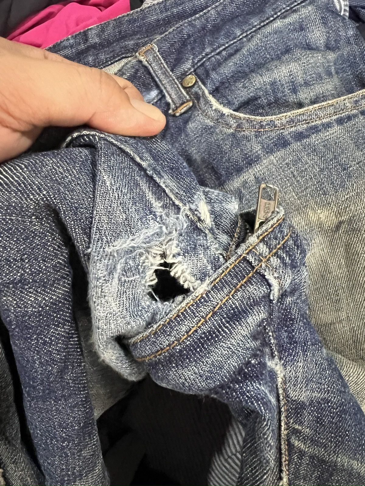 Other 🔥Rare Macarena Full Zipper Distressed Denim Size US 33 - 14 Thumbnail