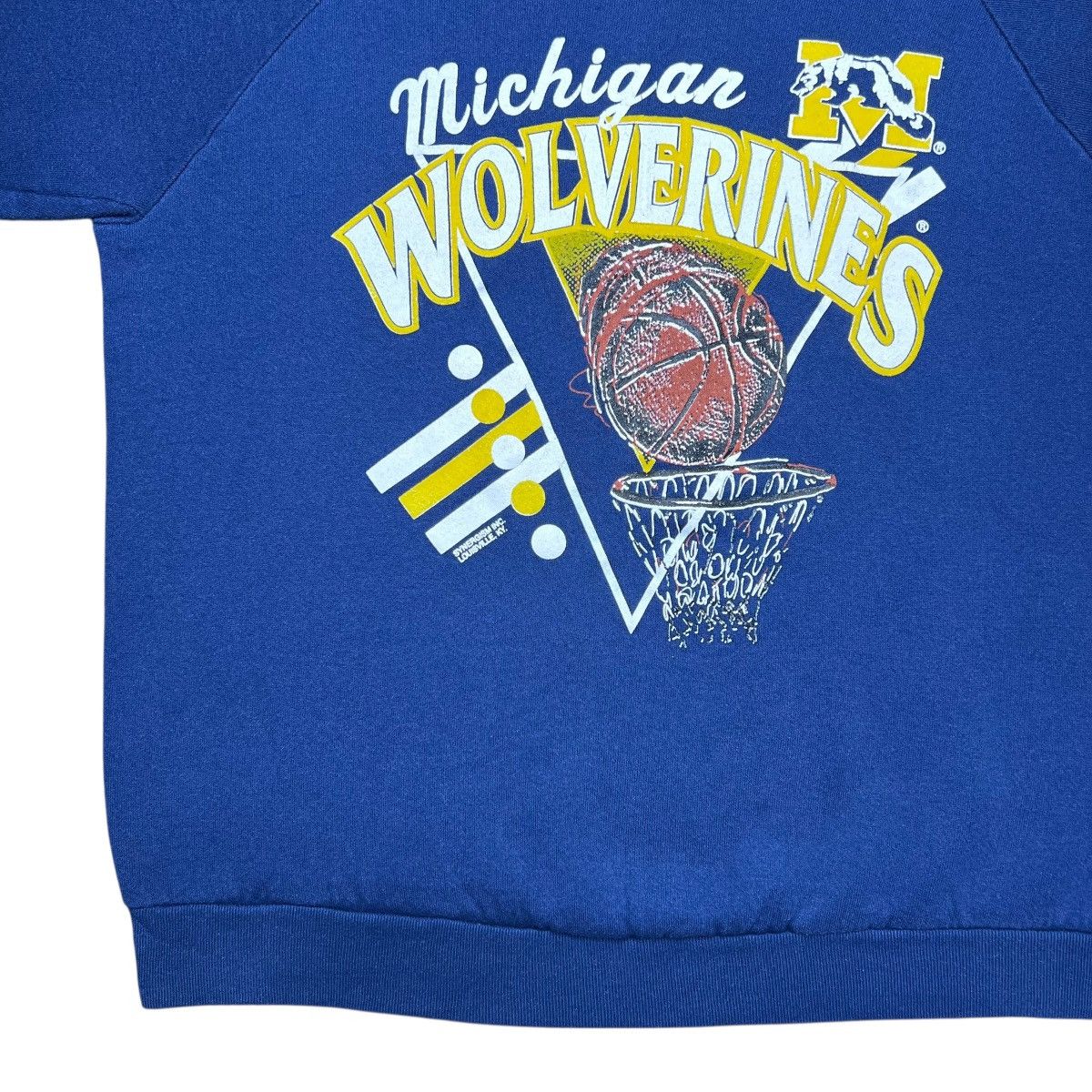 NCAA Vintage 1990s NCAA Michigan Wolverines Basketball Sweatshirt Size US XL / EU 56 / 4 - 6 Thumbnail