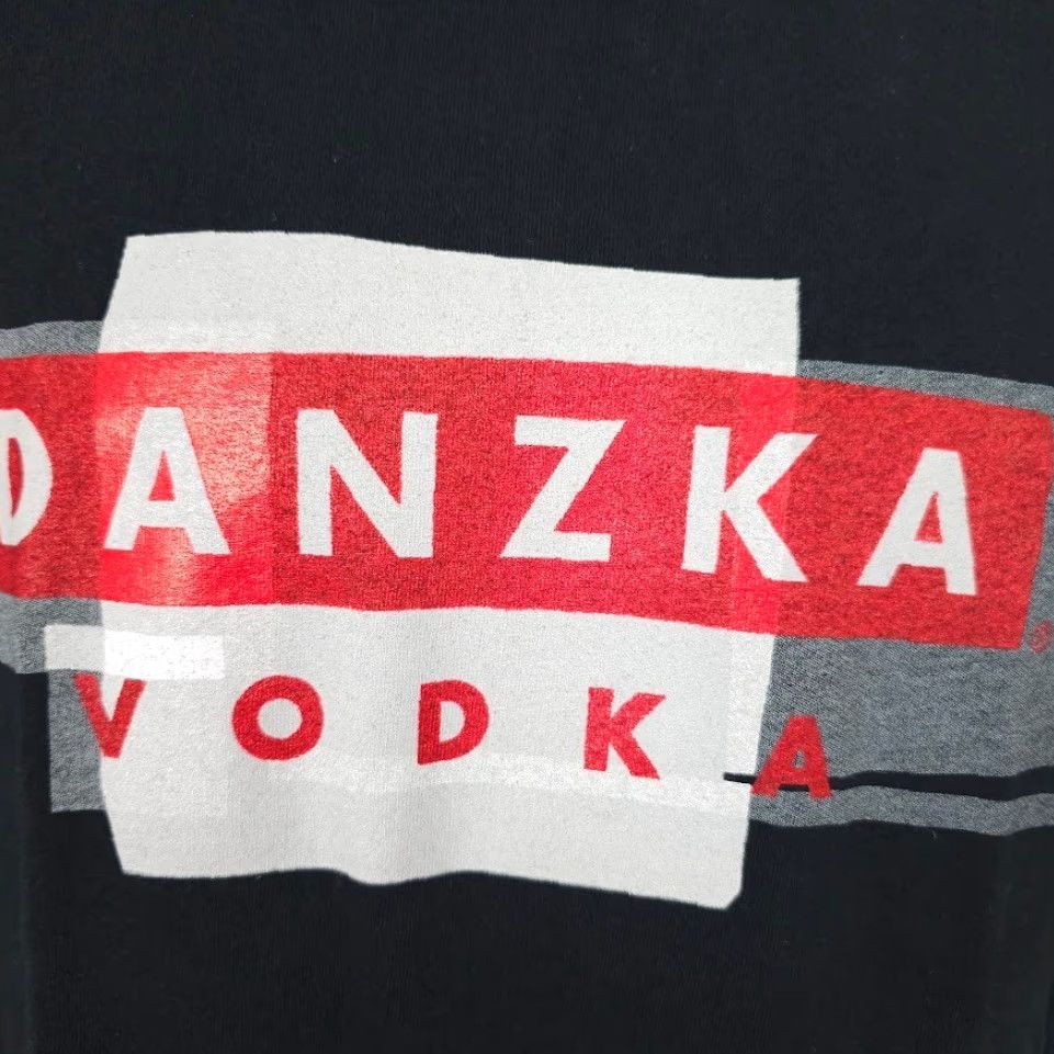 Gildan VINTAGE Gildan T Shirt Mens Size M White Danzka Vodka Y2K Liquor Promo Promotional Size US M / EU 48-50 / 2 - 3 Thumbnail