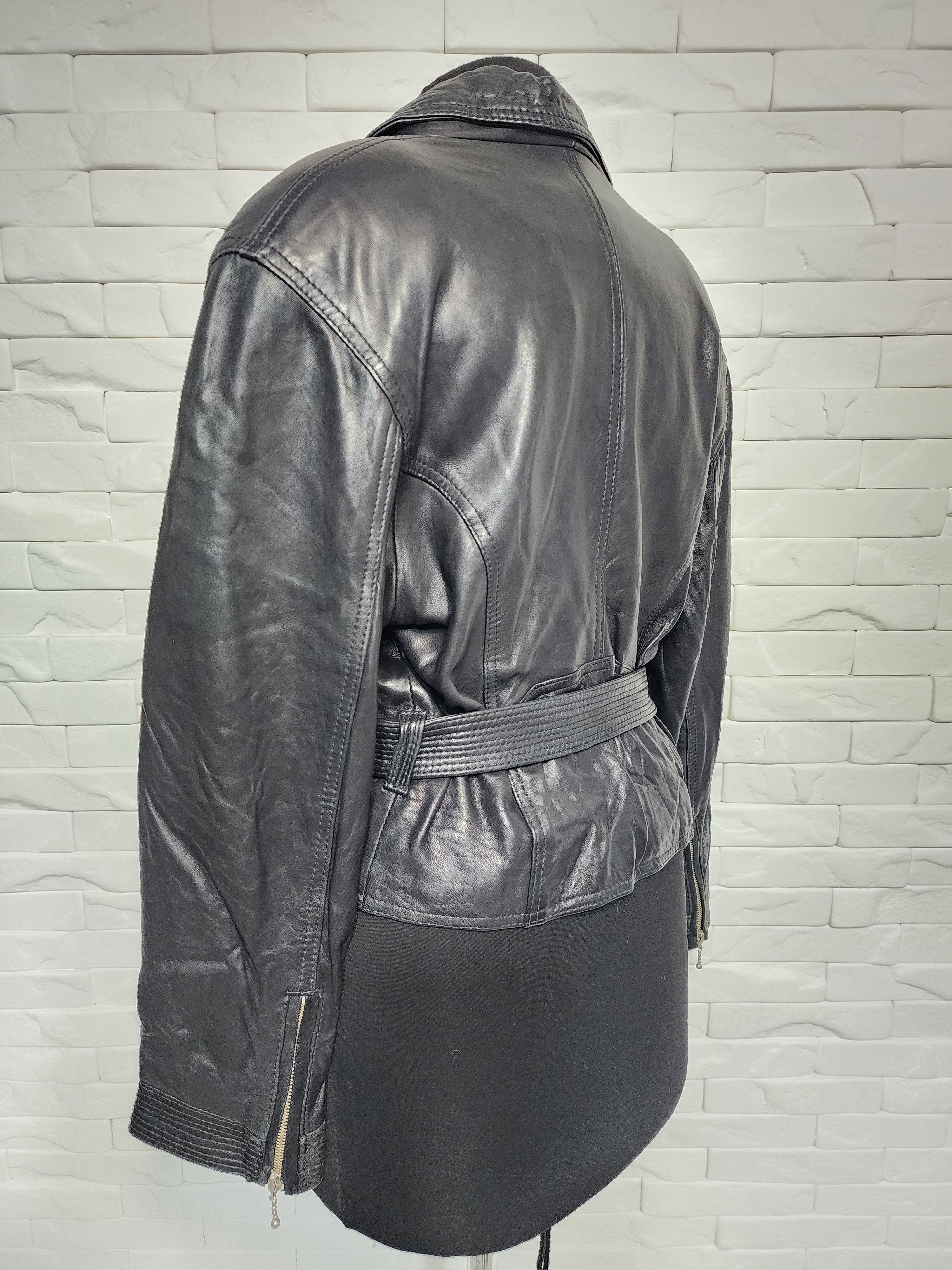 Designer Women's leather jacket with buttons. Size XL / US 12-14 / IT 48-50 - 6 Thumbnail